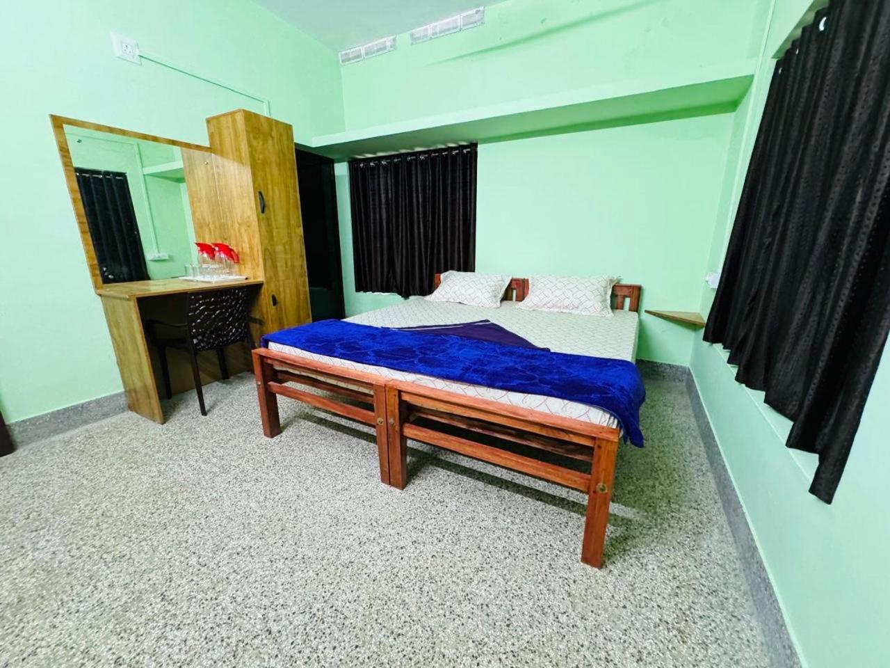 Deluxe Double Room With Bath photo 1