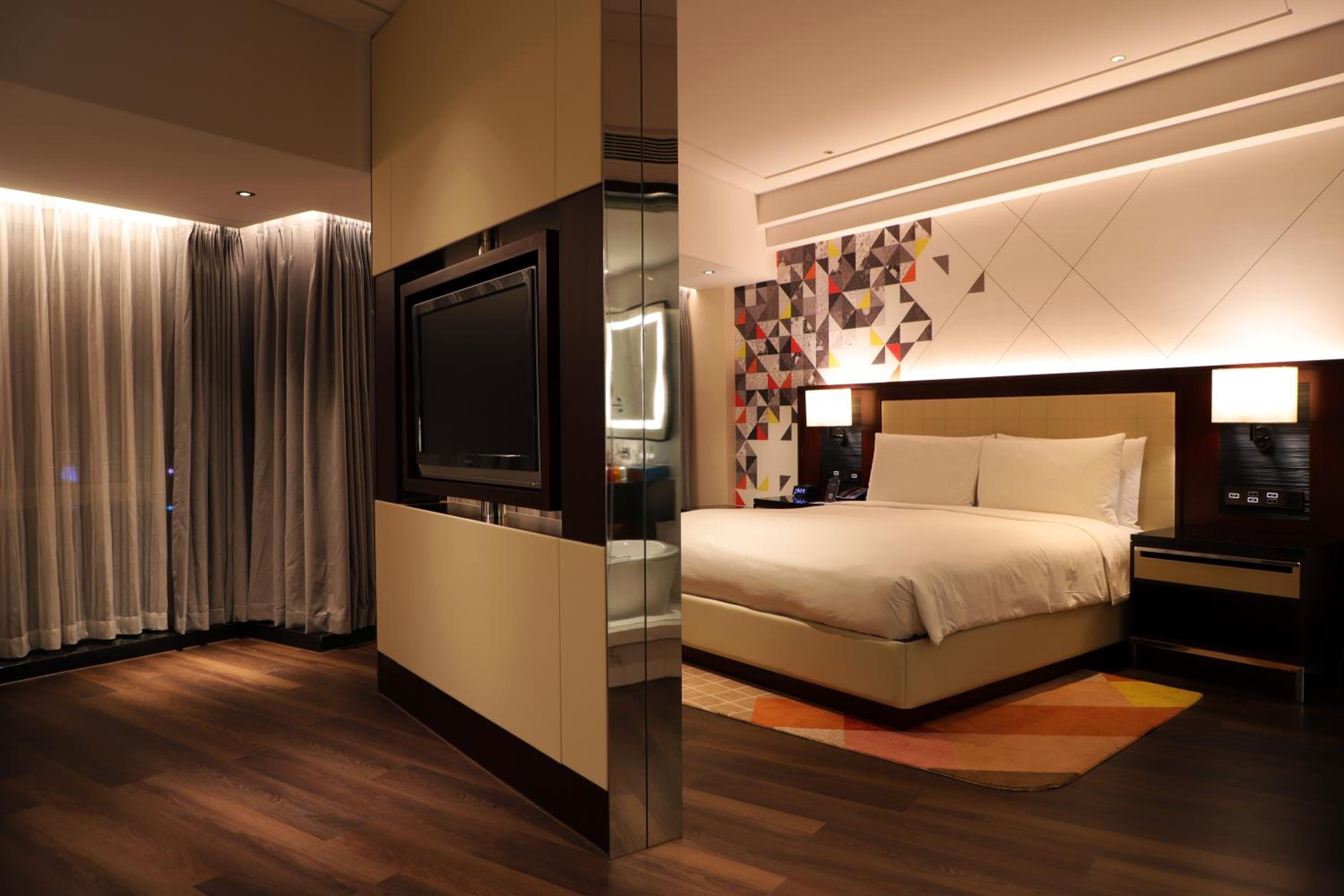 Family Suite - Photo 7