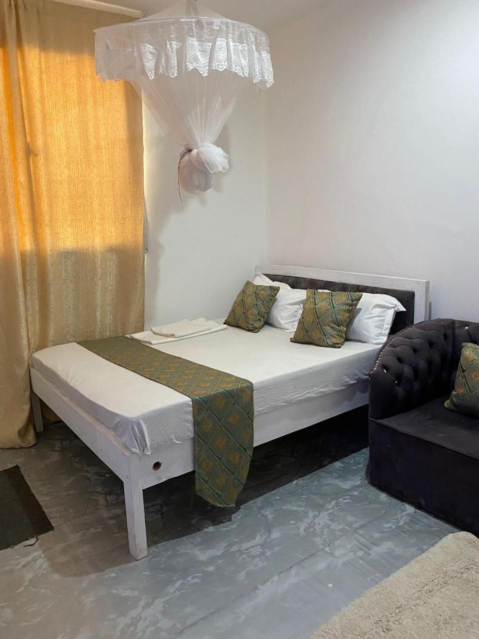 Economy Single Room