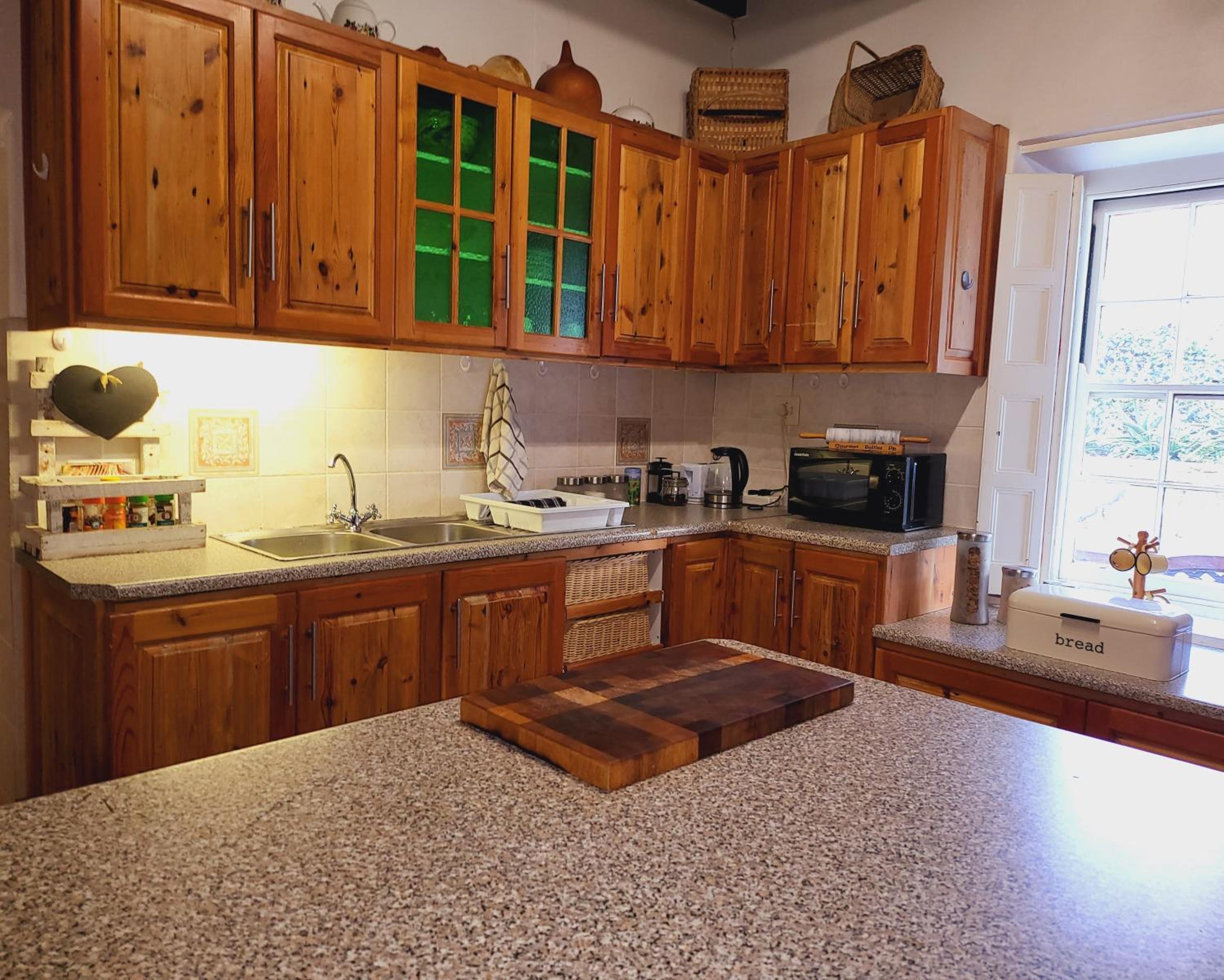 Superior King Suite - Photo 41