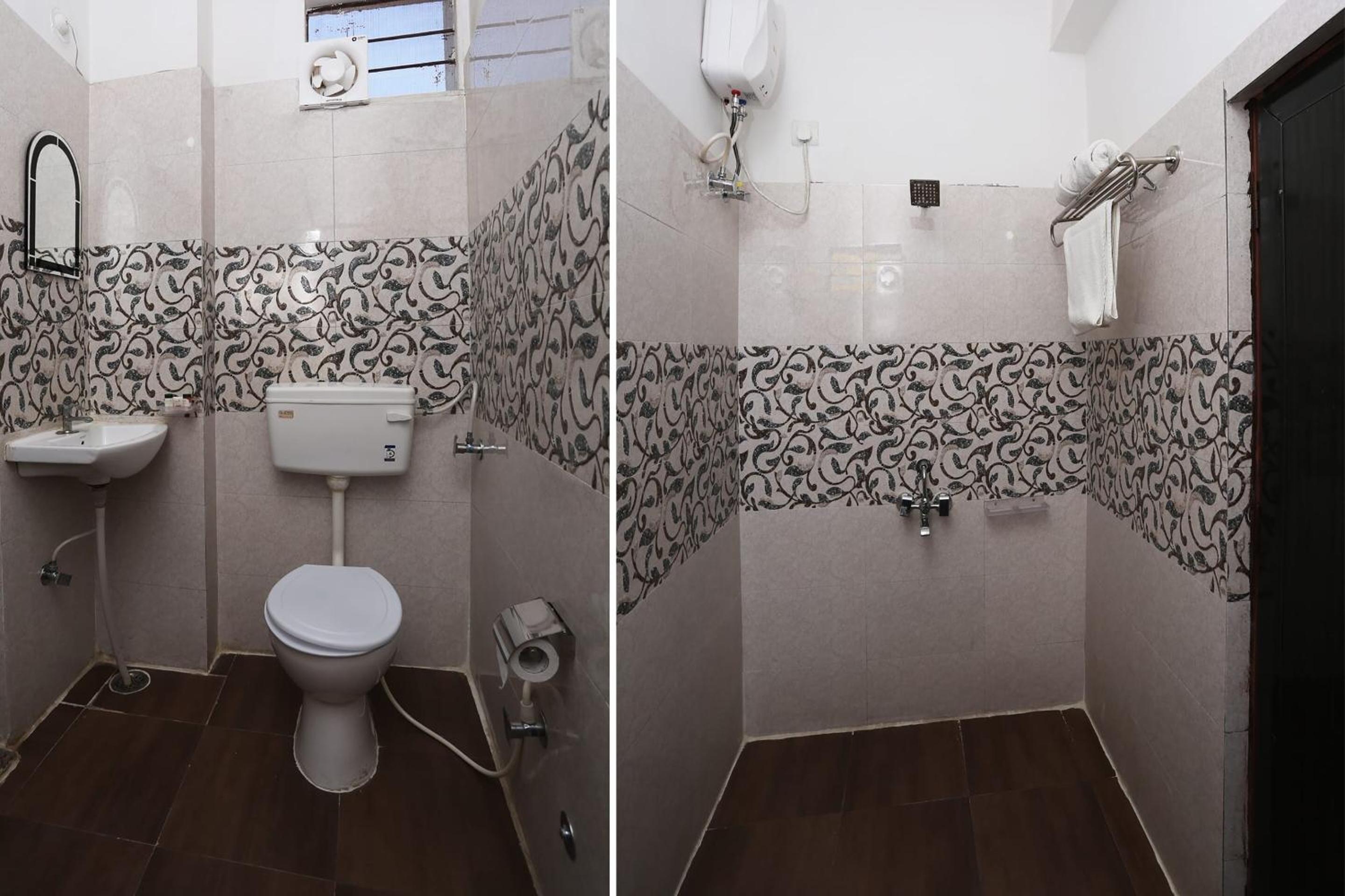 Classic Triple Room photo 2