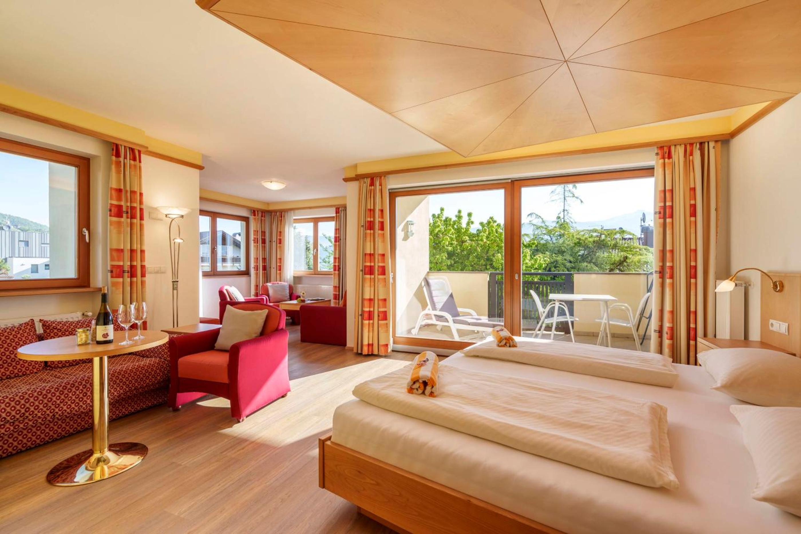 Suite with Garden View