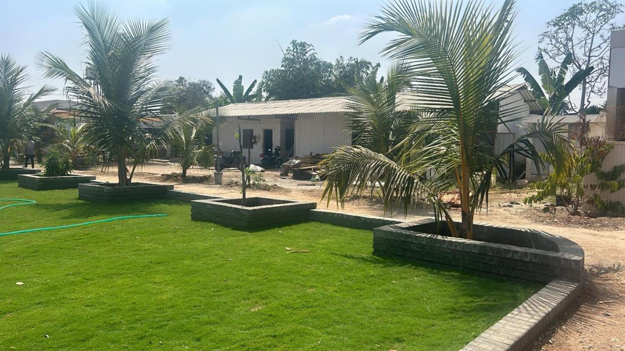 Villa photo 2