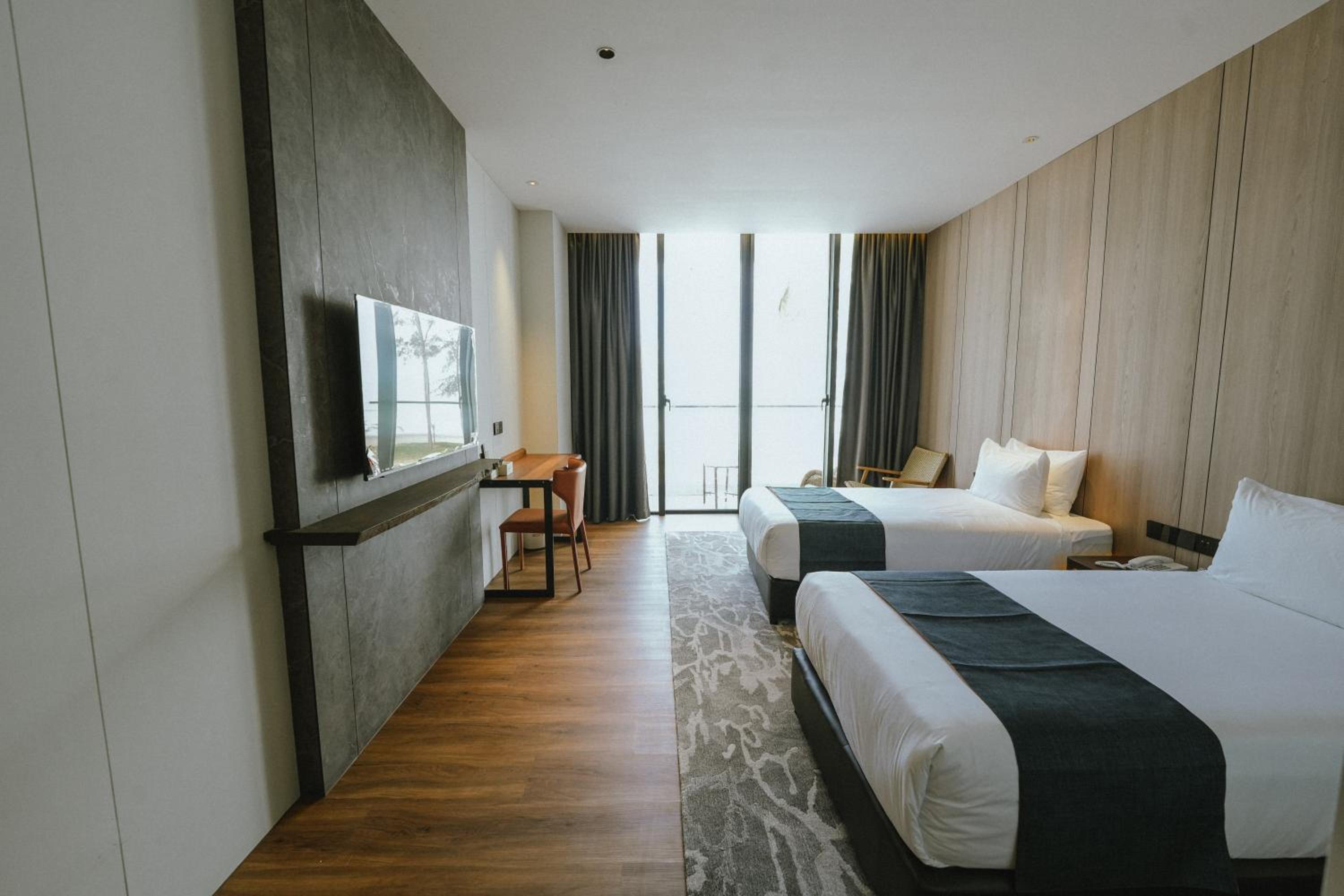 Twin Room with Sea View - Photo 2