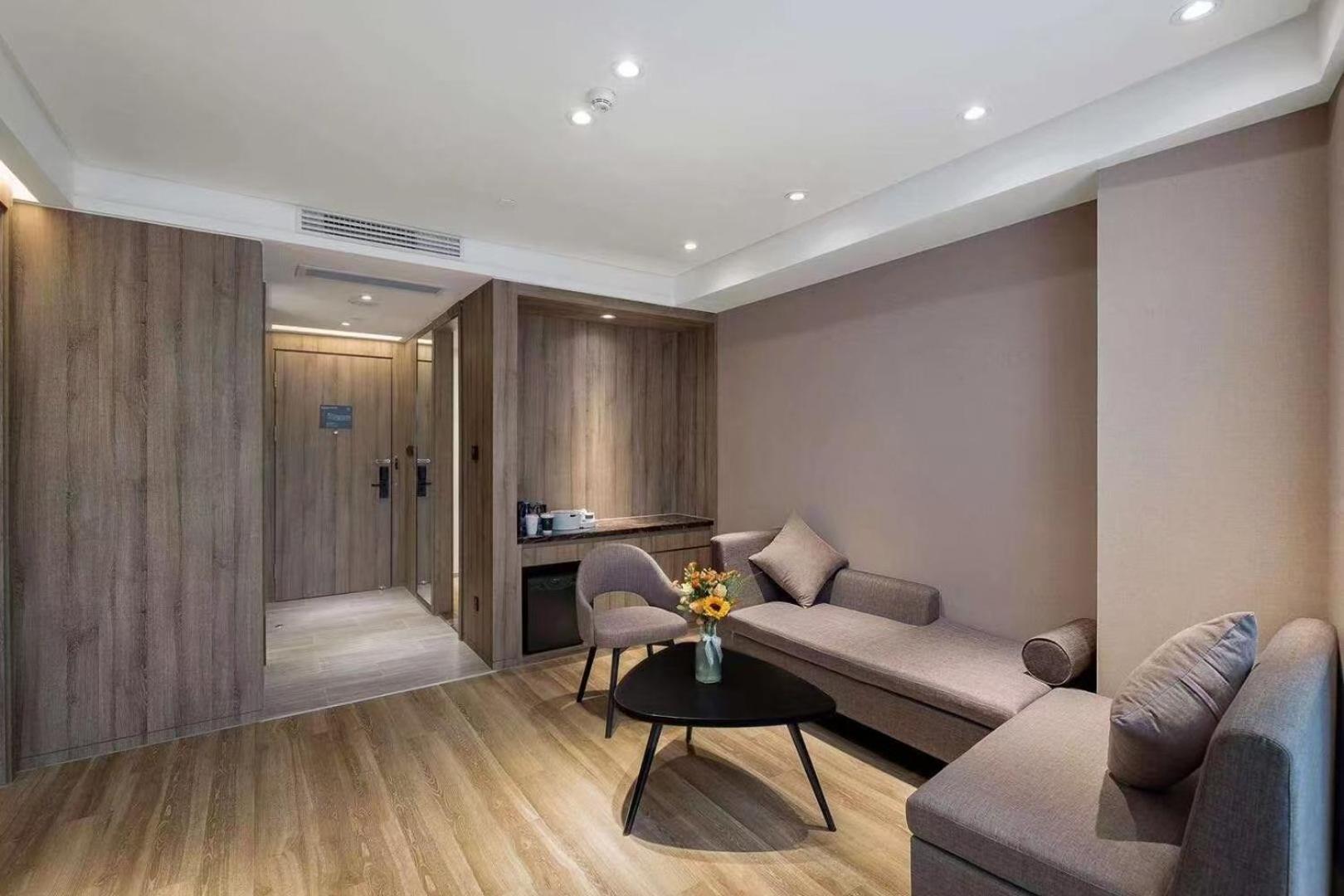 Jimu Double Room