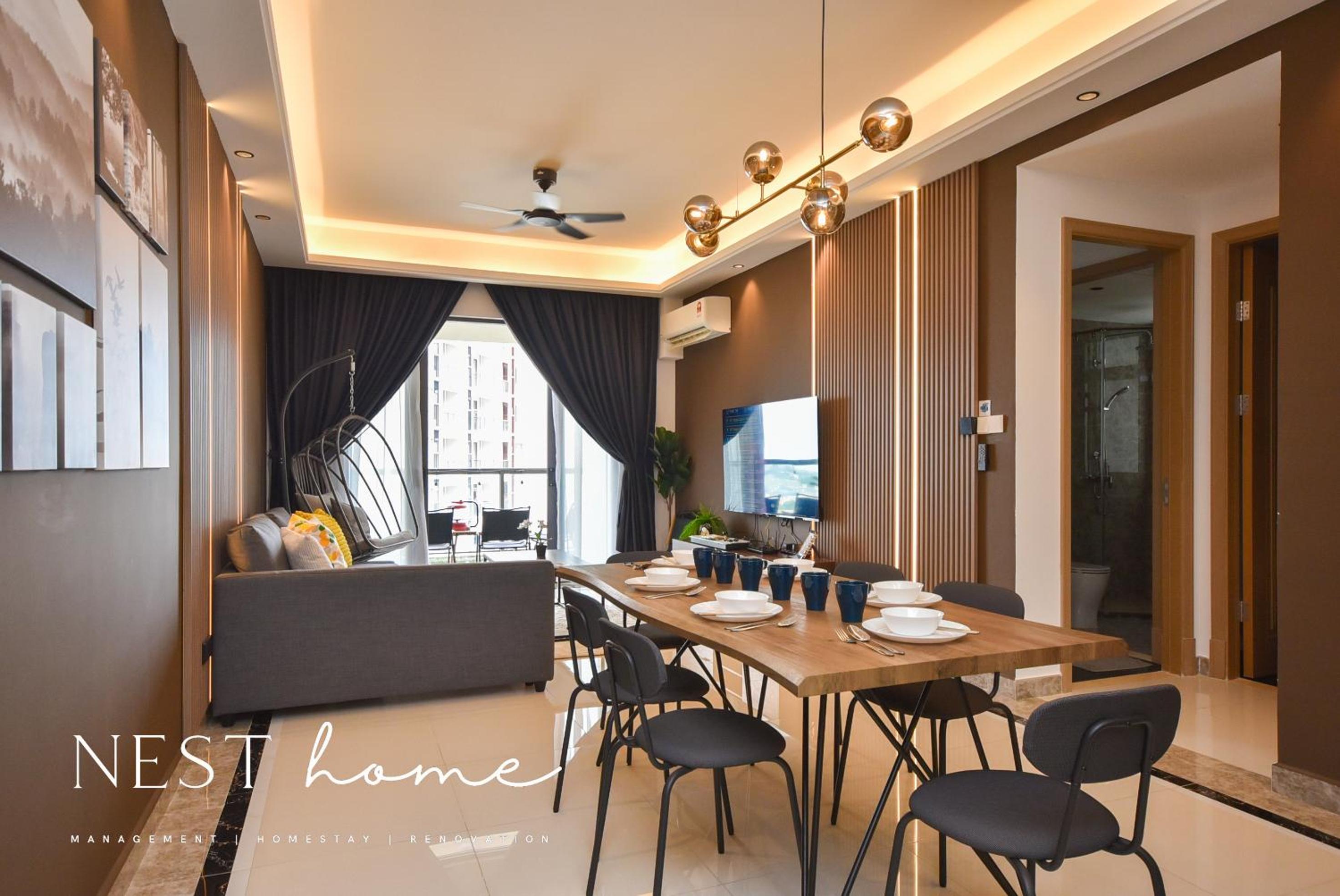 Three-Bedroom Apartment with Sea View