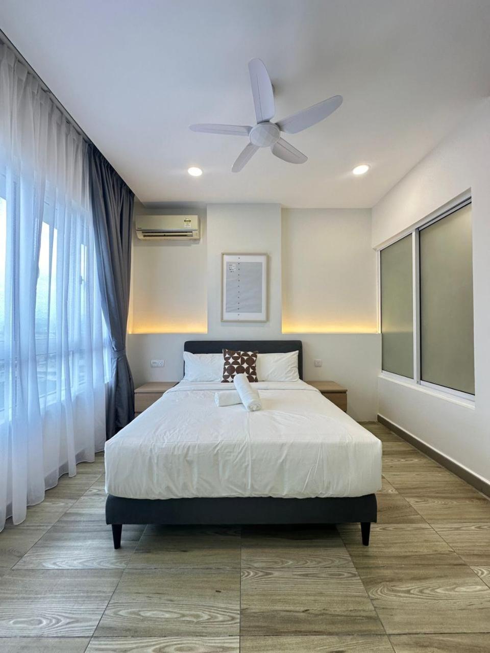 Three-Bedroom Apartment with View