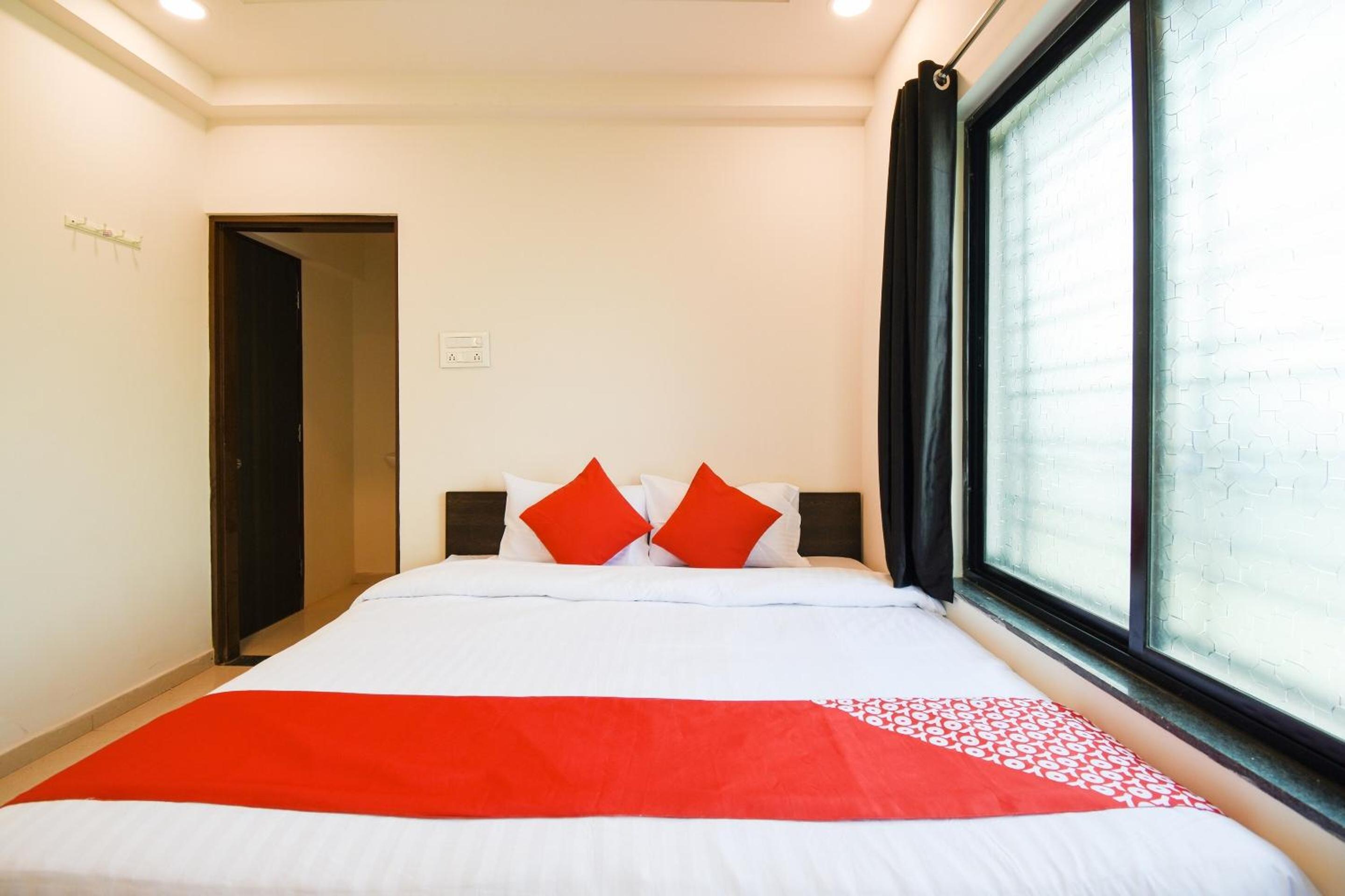 Standard Double Room photo 2