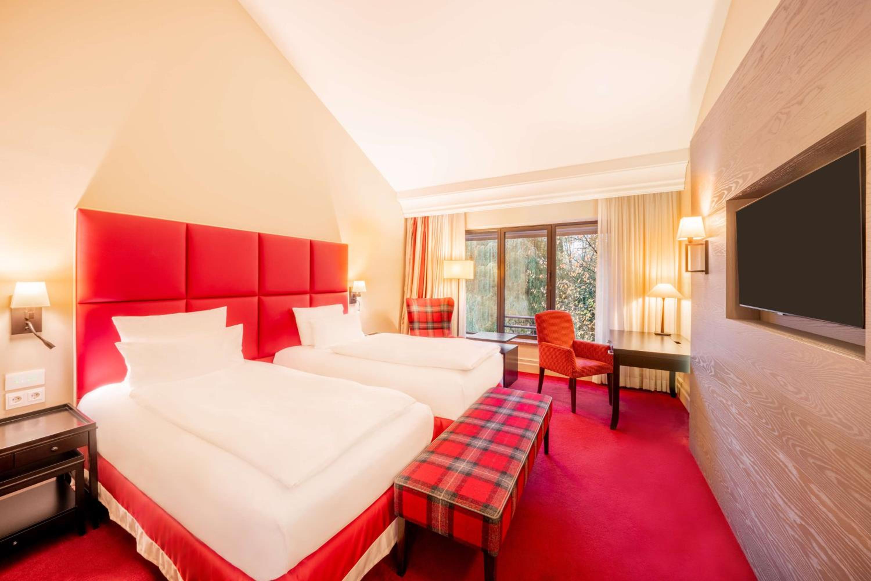 Deluxe Twin Room with Park View