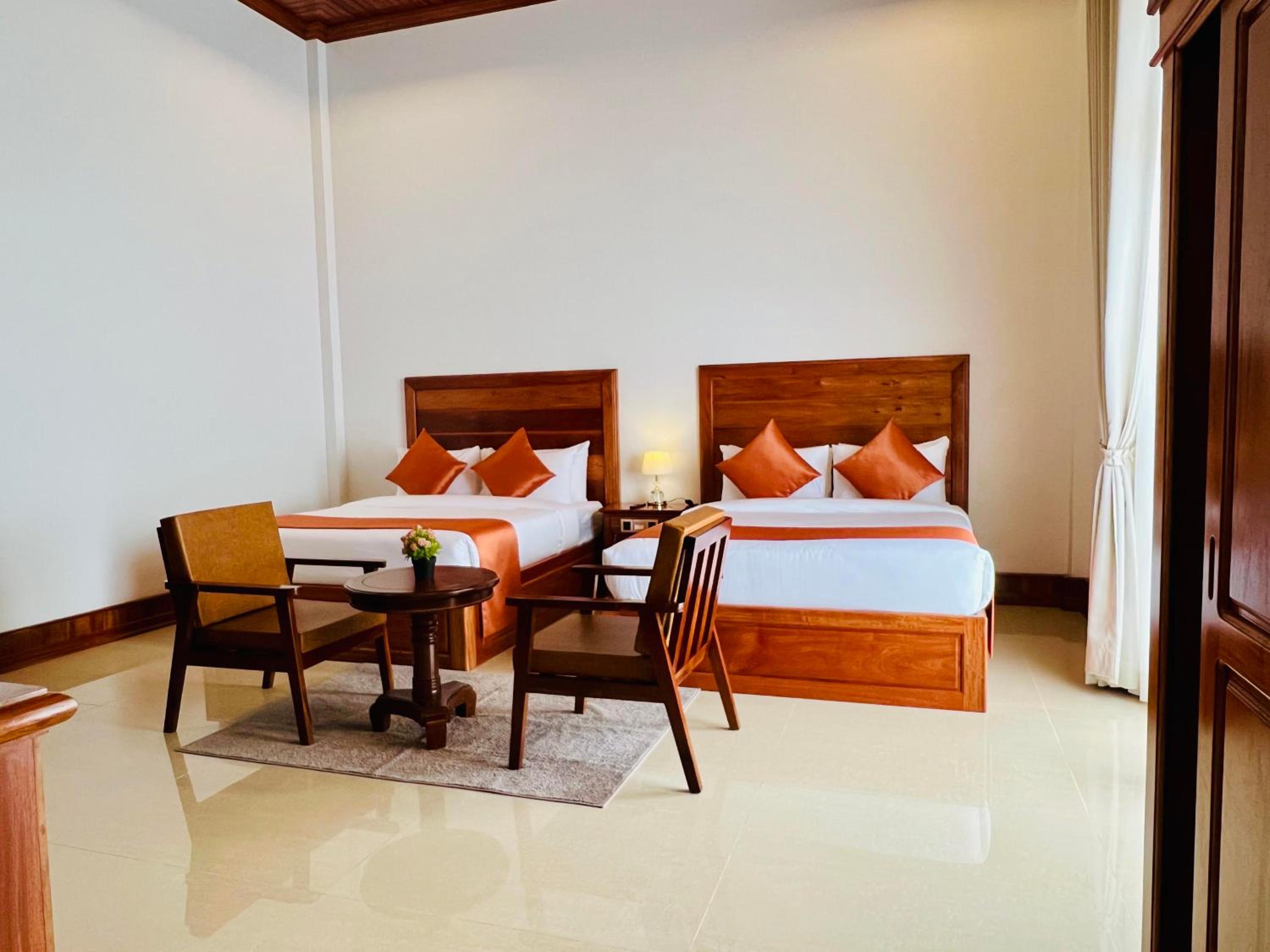 Suite With City View
