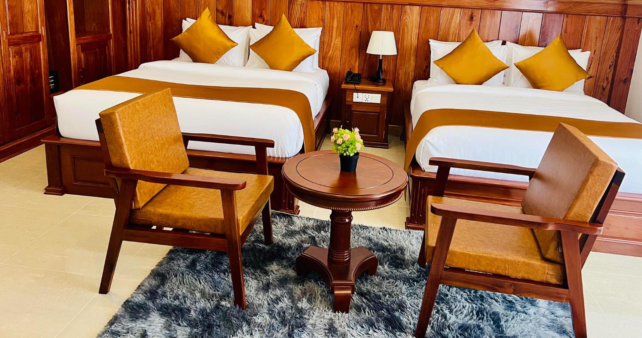 Landmark Family Balcony Suite