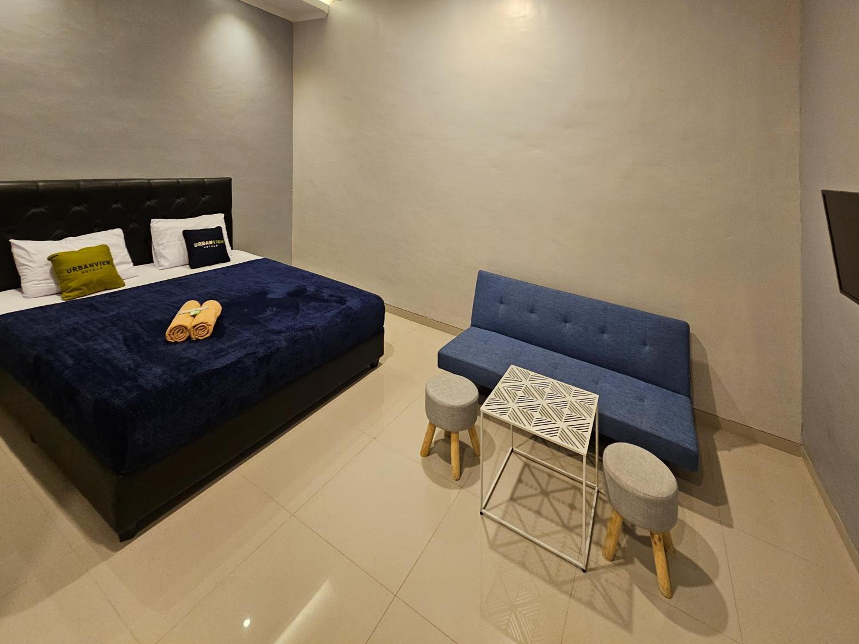 Deluxe Room - Photo 21