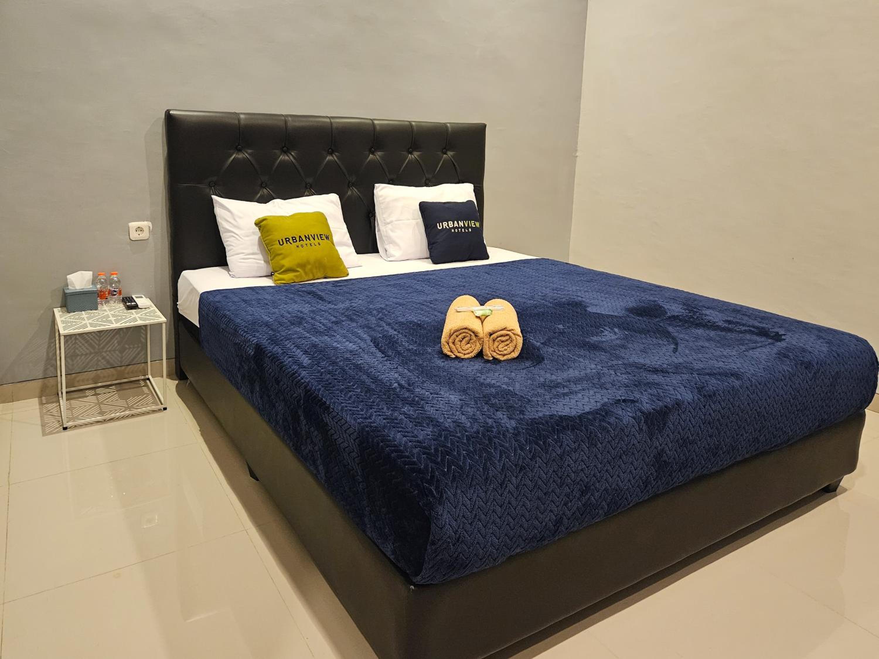 Deluxe Room - Photo 24