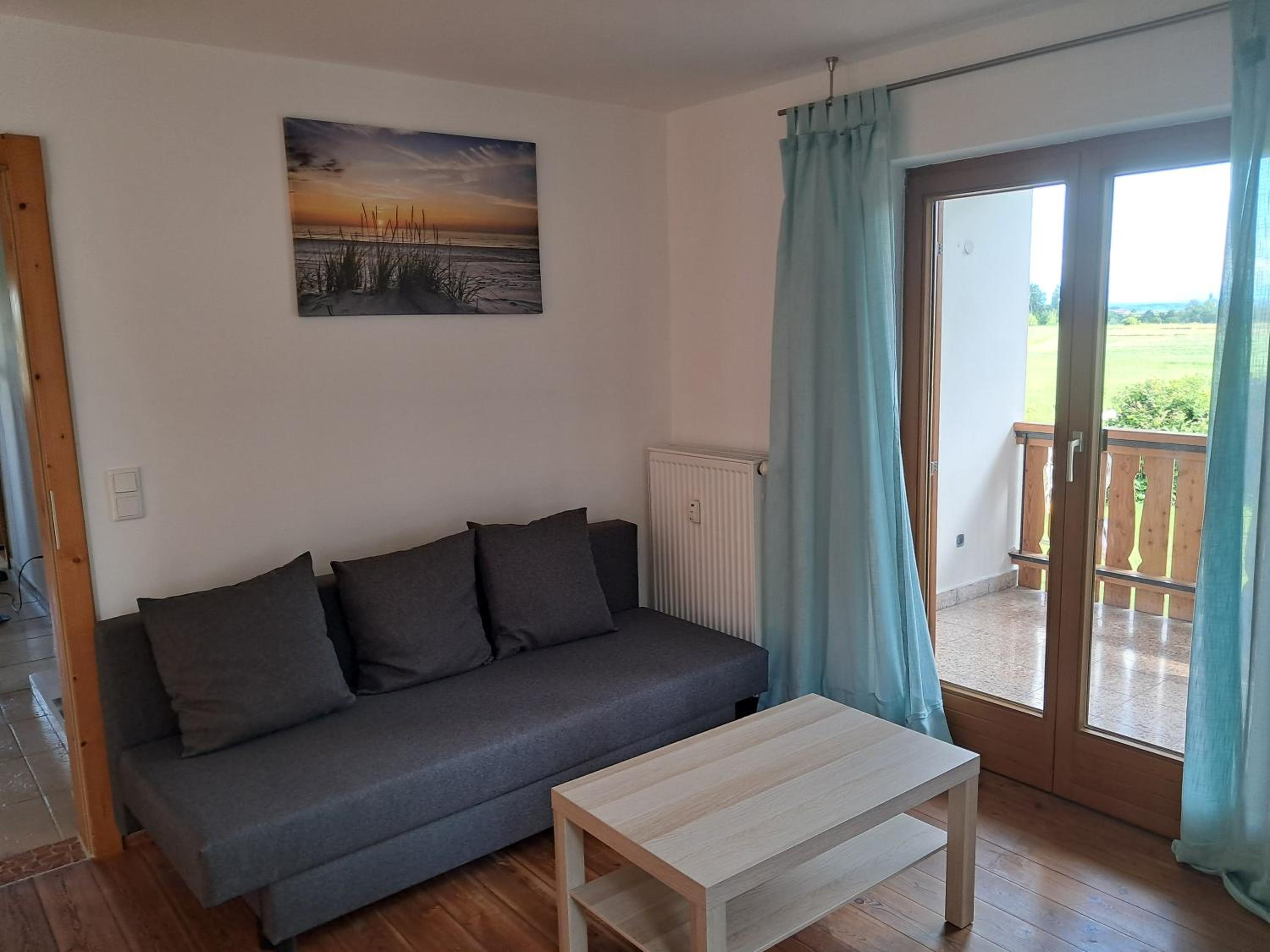 Two-Bedroom Deluxe Apartment with Balcony