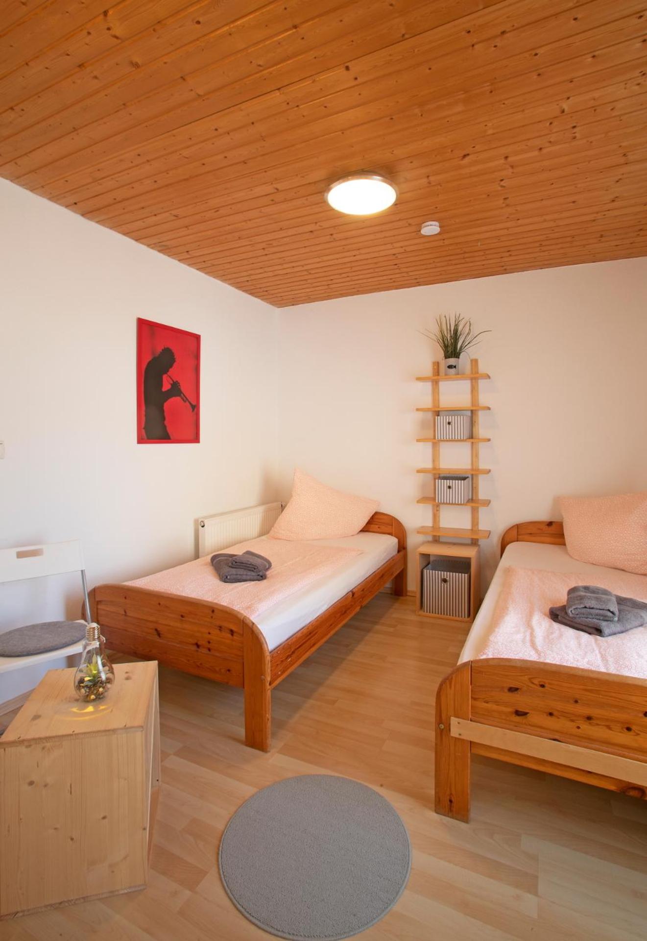 Double Room with Shared Bathroom photo 3