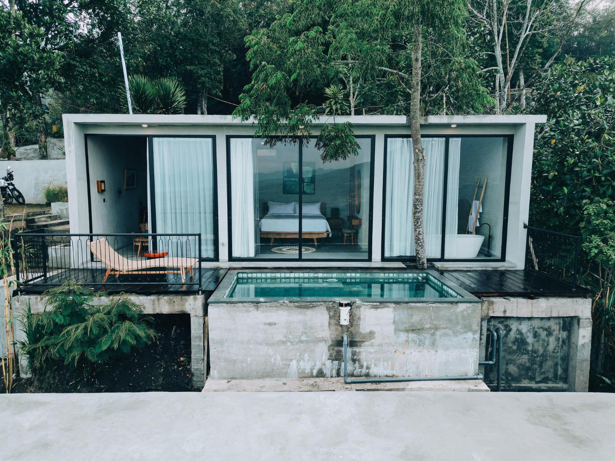Suite with Private Pool