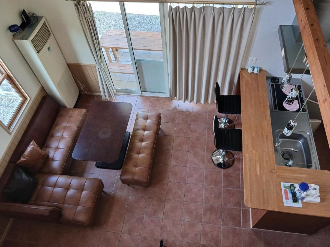 One-Bedroom House photo 2
