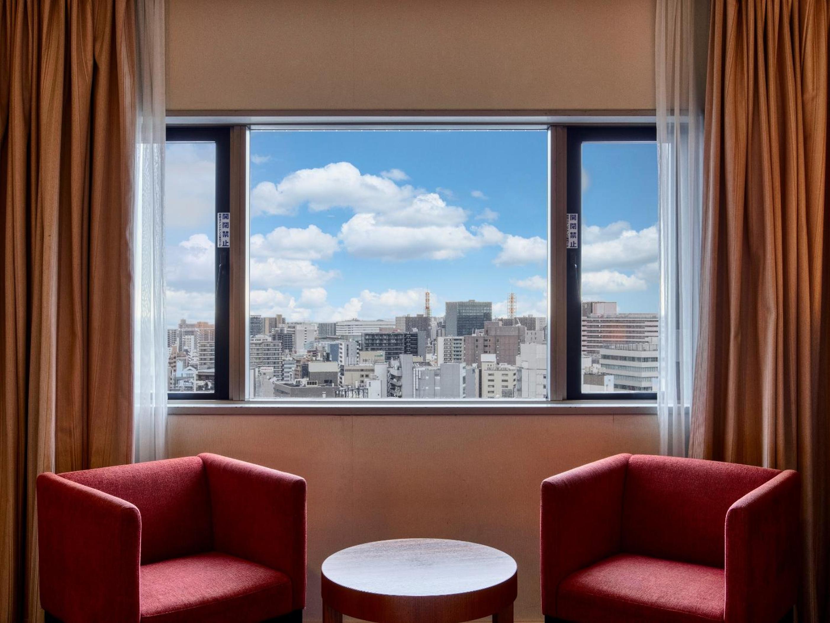 Deluxe Twin Room - Non-Smoking photo 2