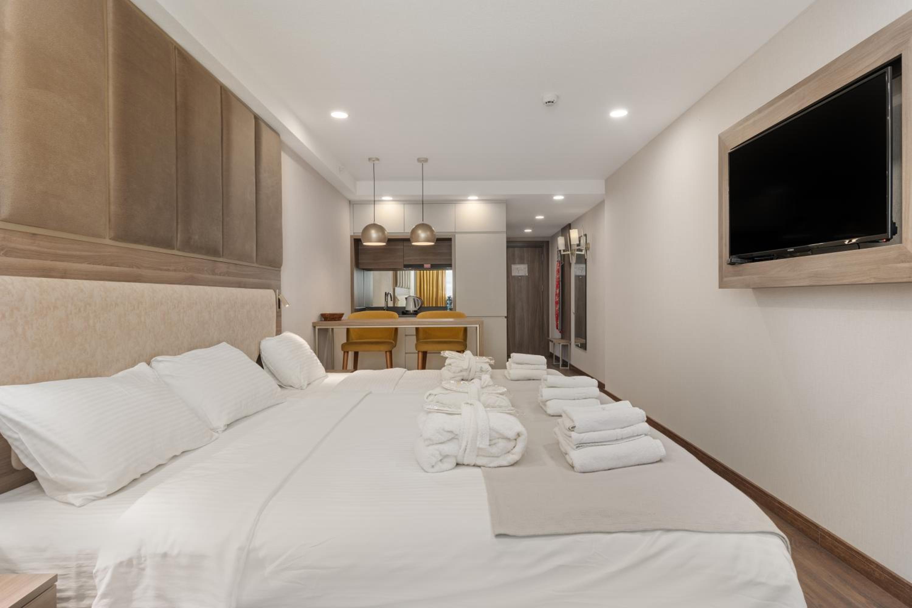 Triple Room - Photo 1