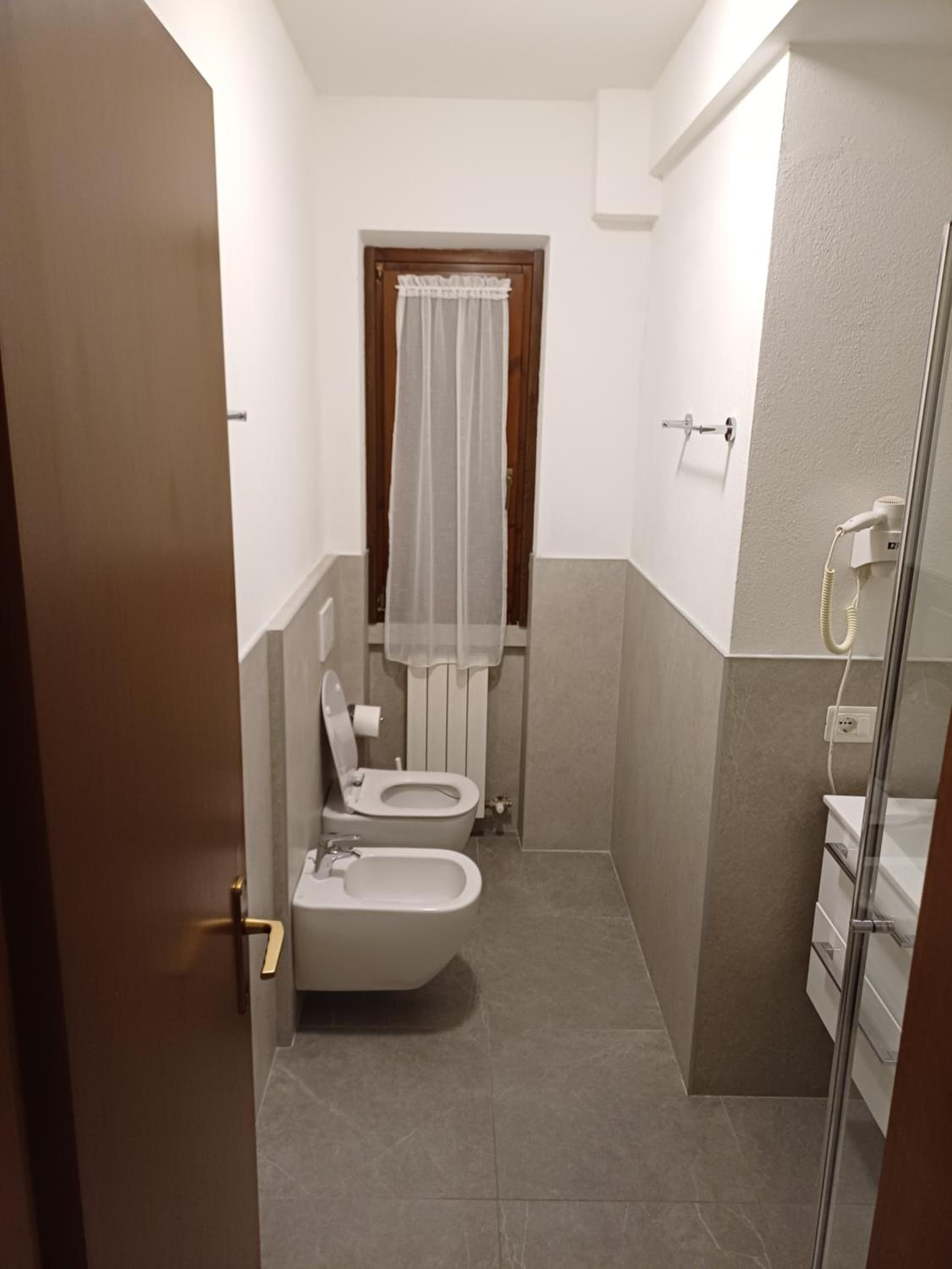 Apartment - Ground Floor photo 3