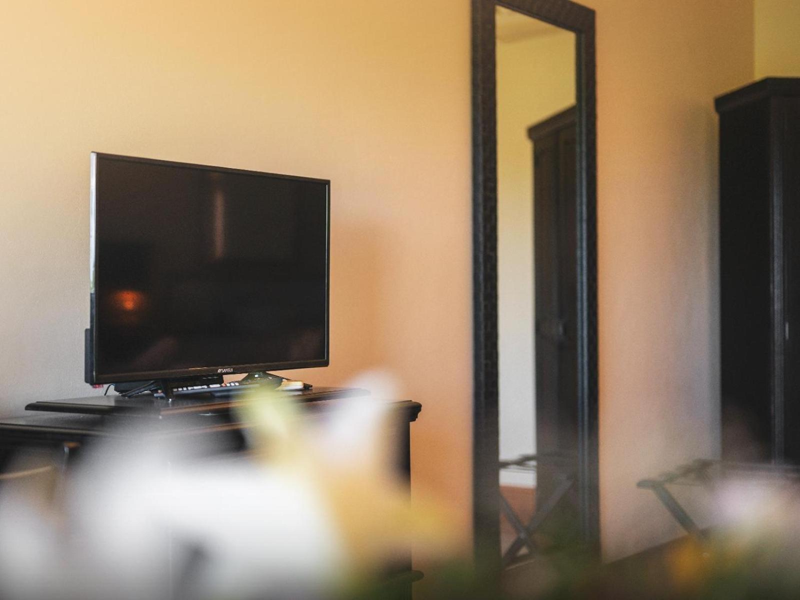 Superior King Room photo 2