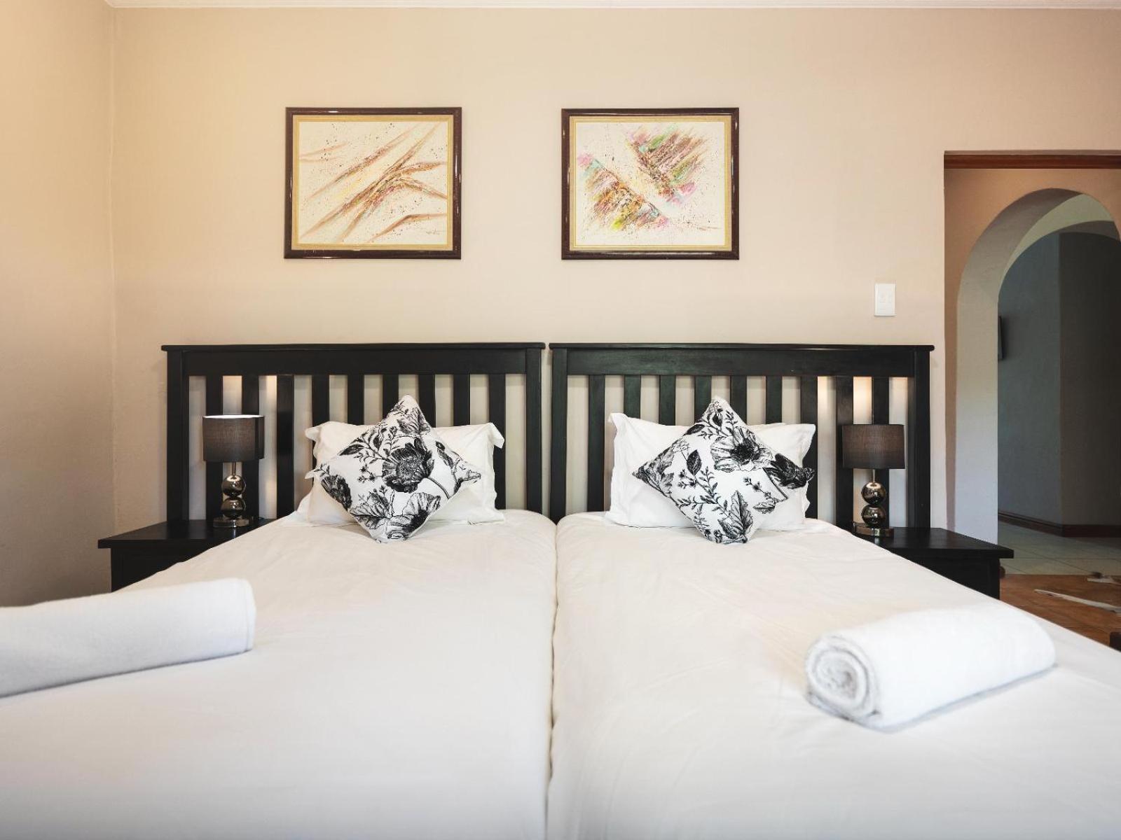 Deluxe Twin Room photo 1