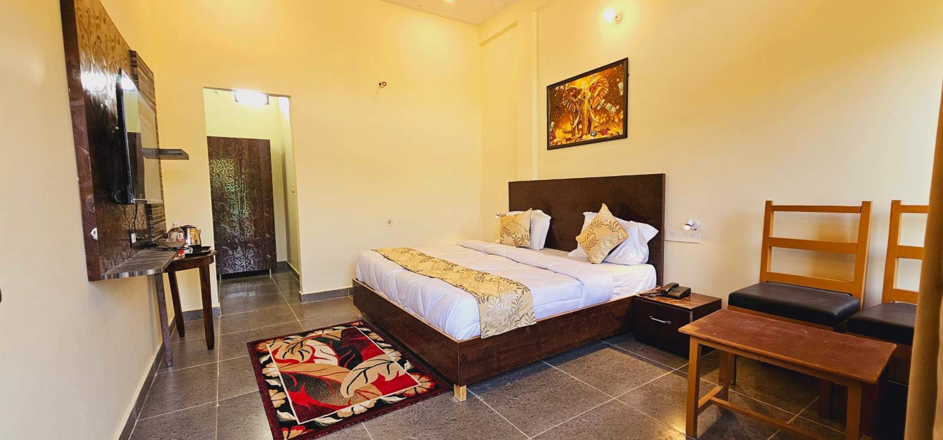 King Room With Balcony