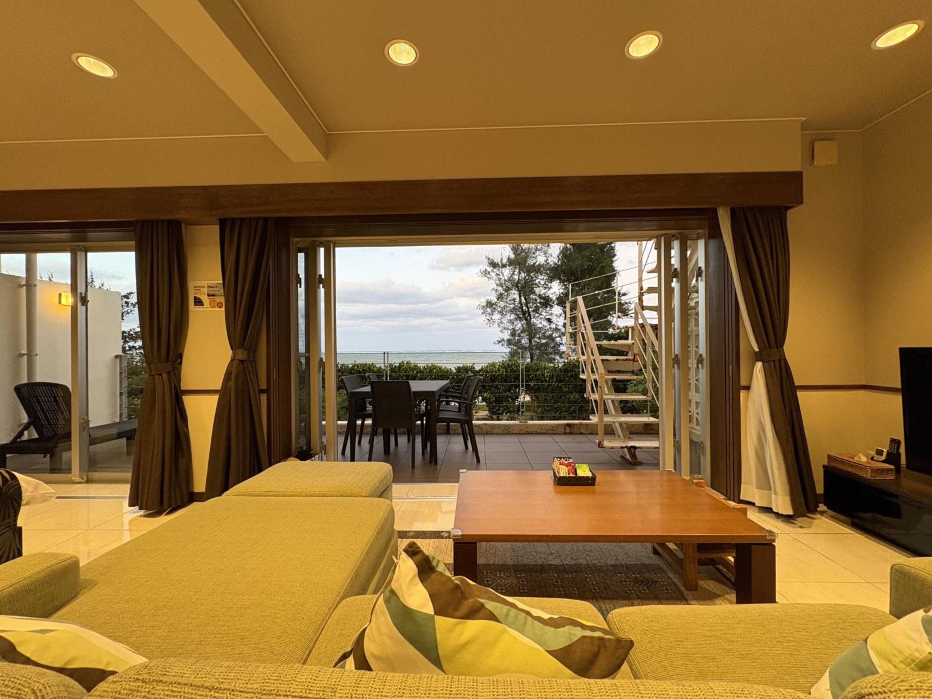Family Room with Sea View photo 1