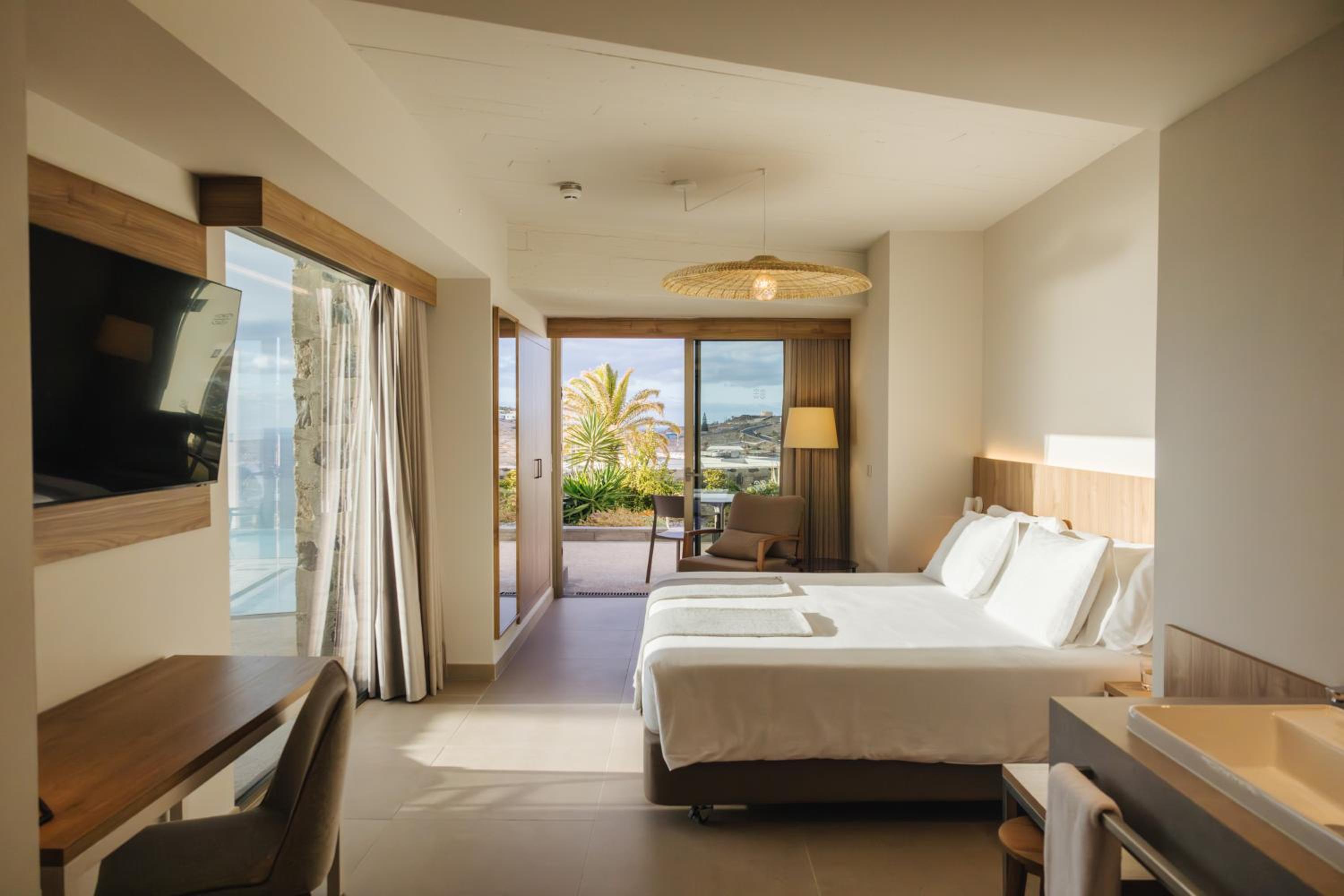 Suite Junior con vista al mar.