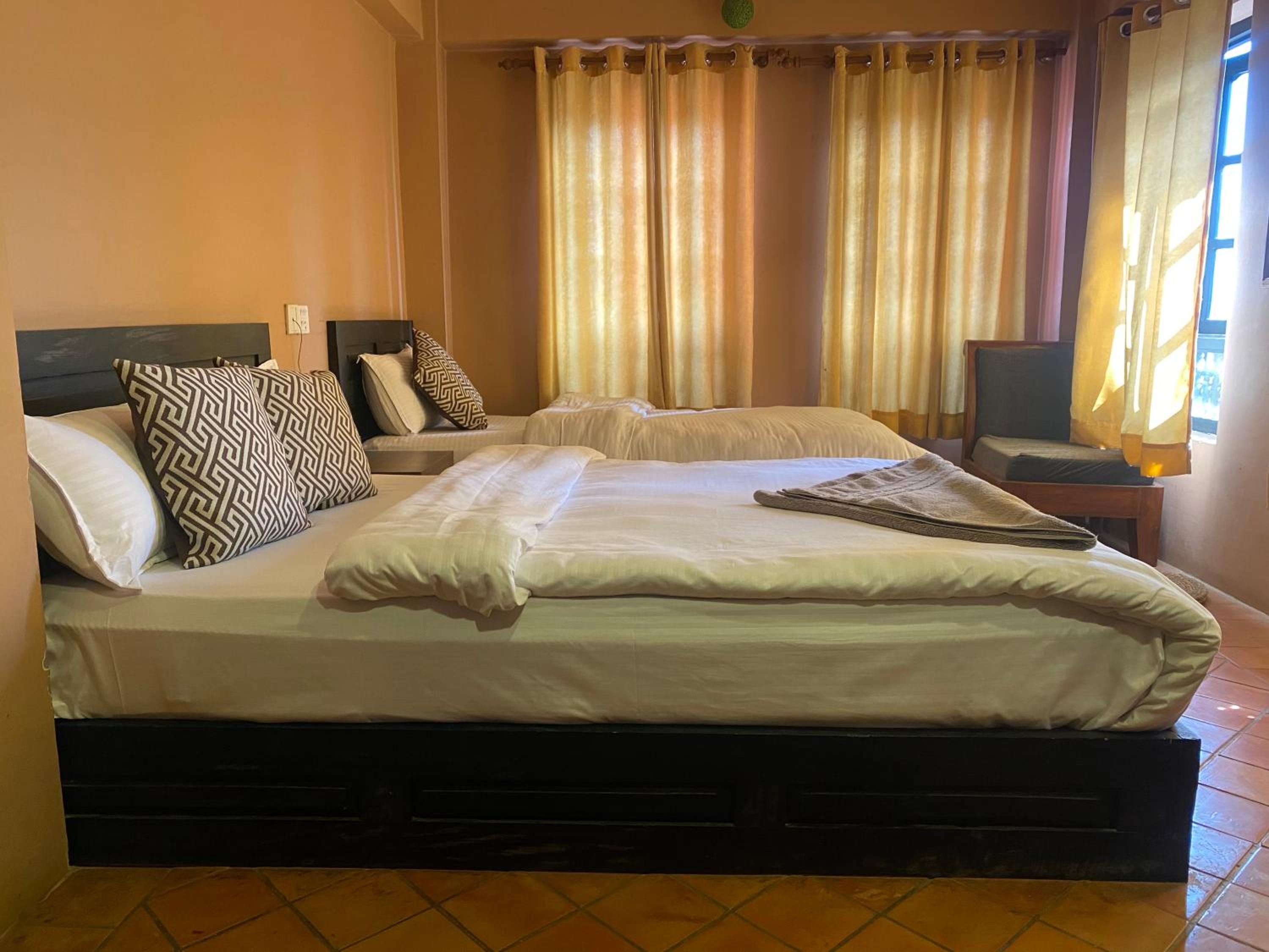 Deluxe Twin Room photo 3