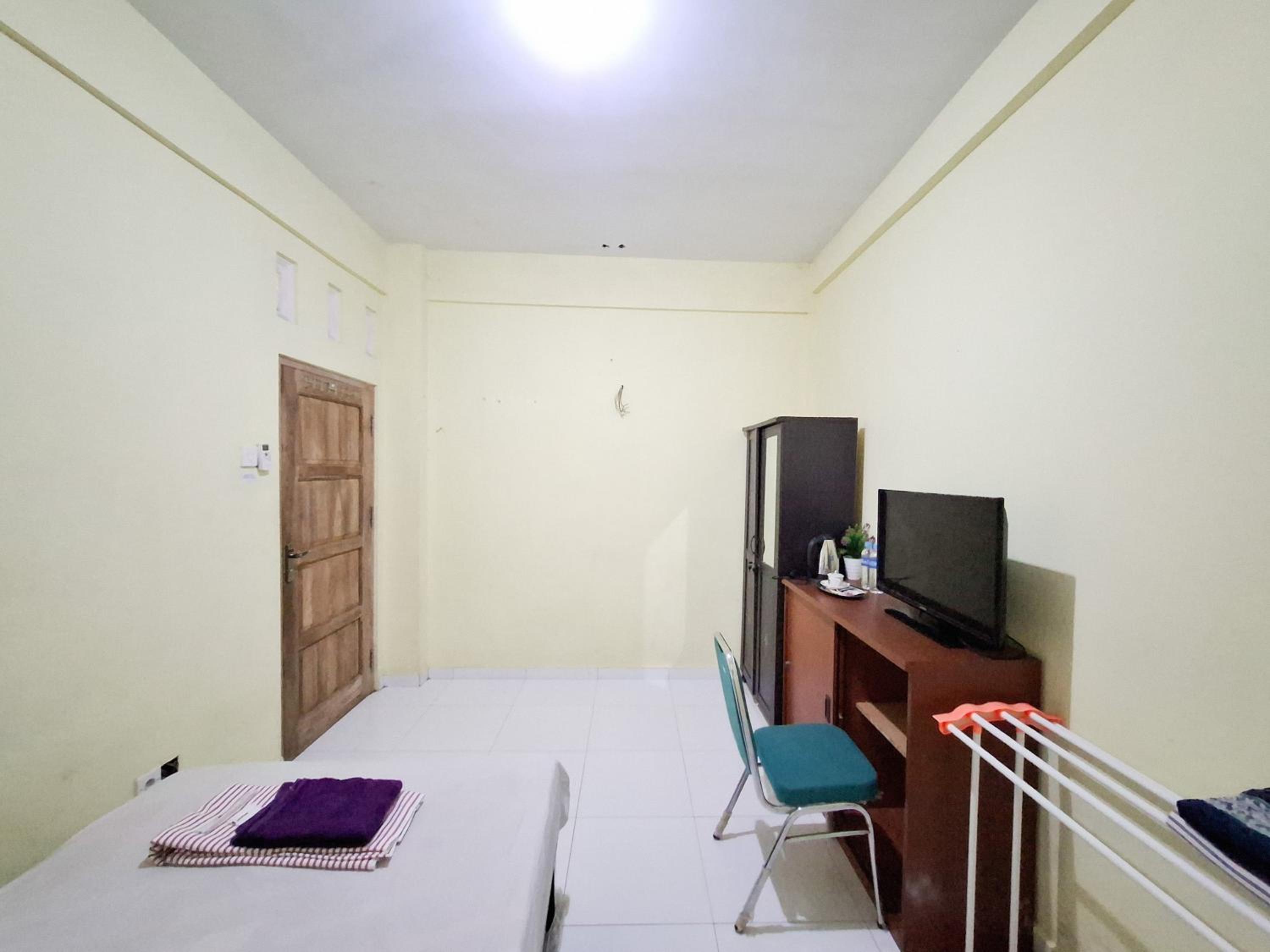 Standard Double Room photo 3