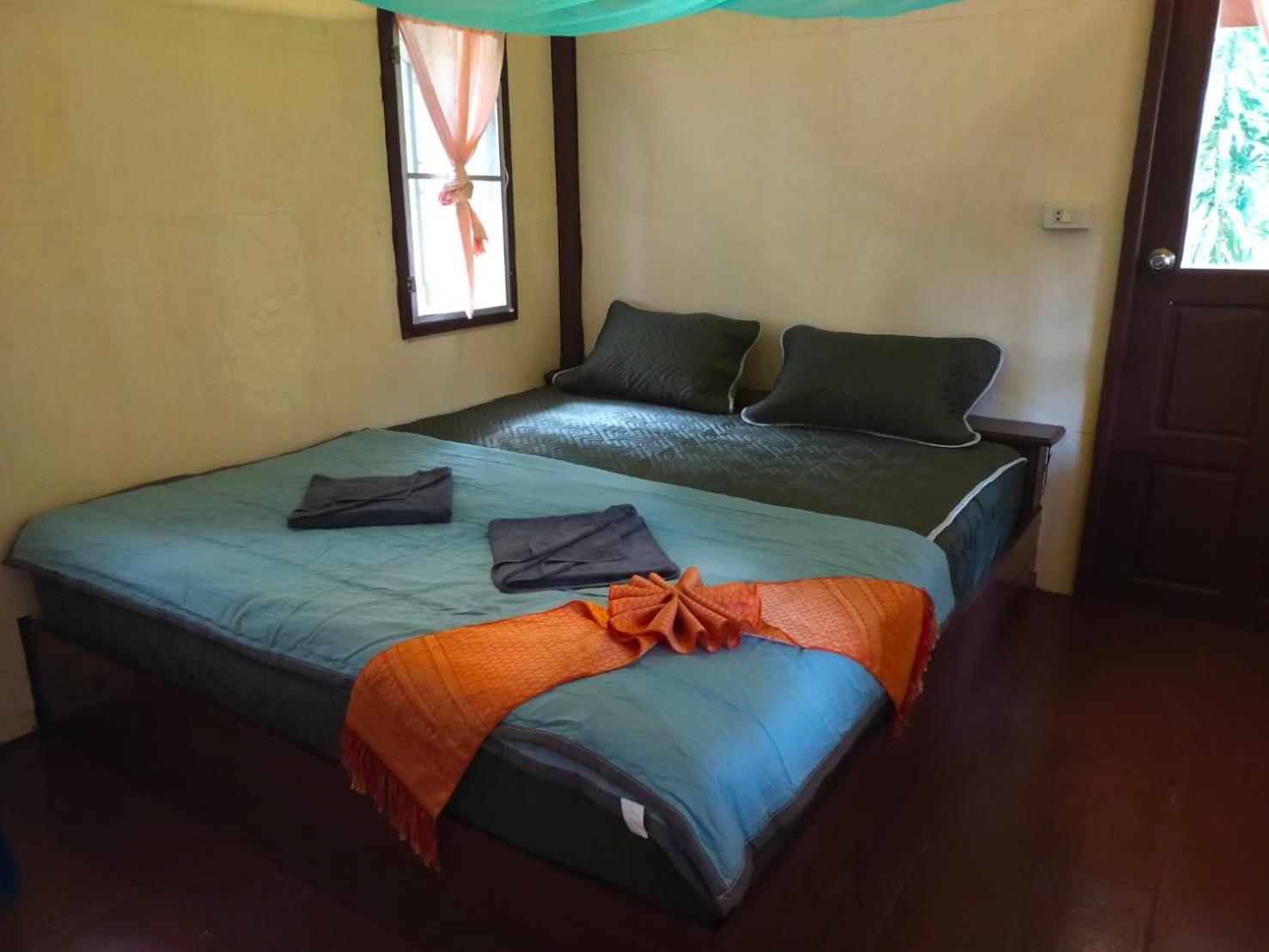 Bungalow with Fan - Photo 1