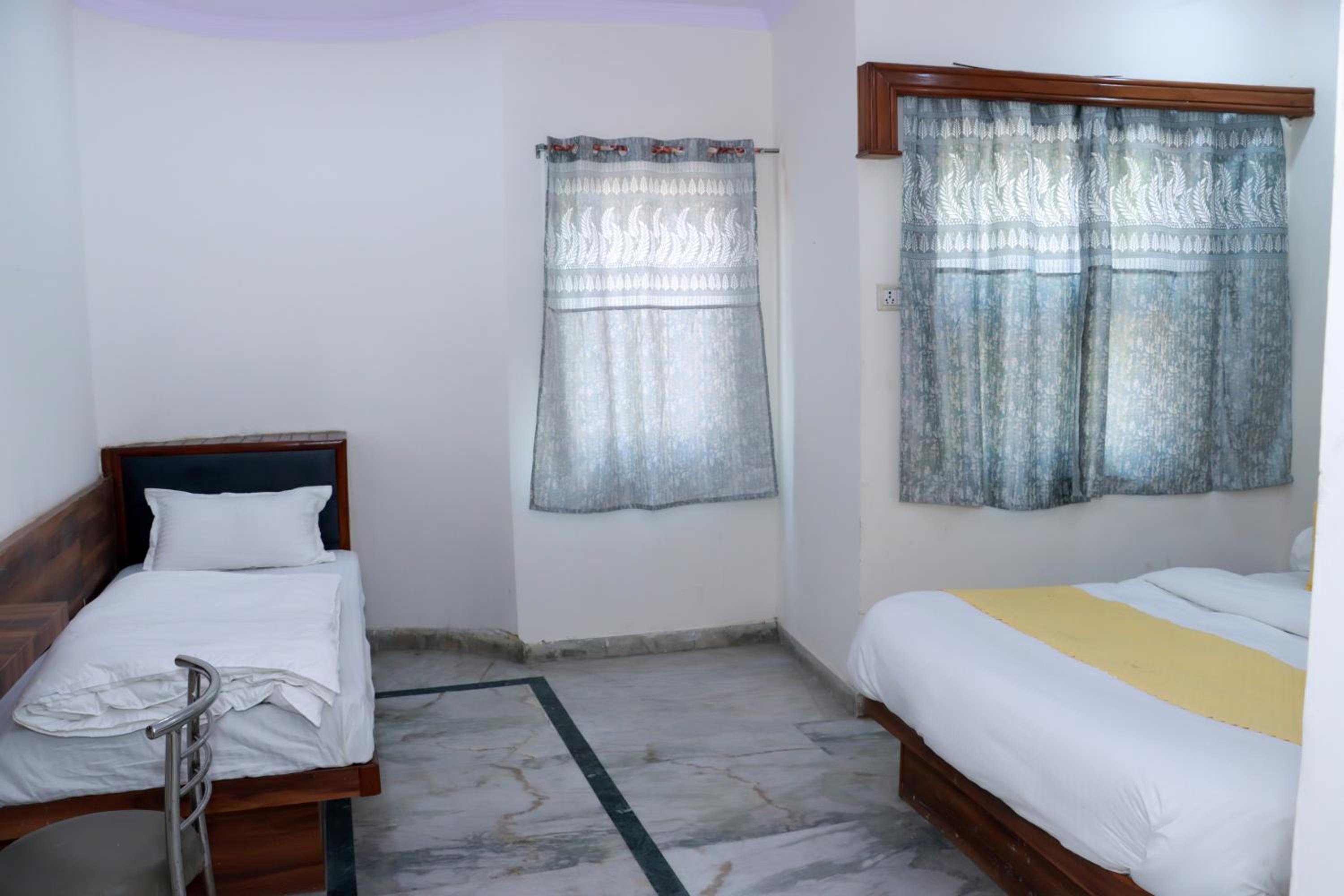 Deluxe Triple Room - Photo 3