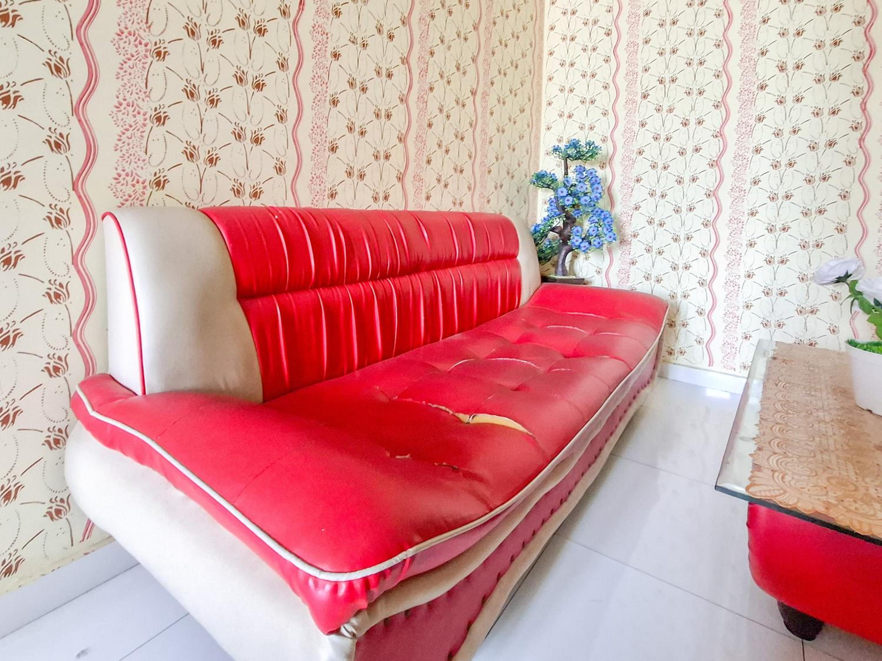 Family Room - Photo 11