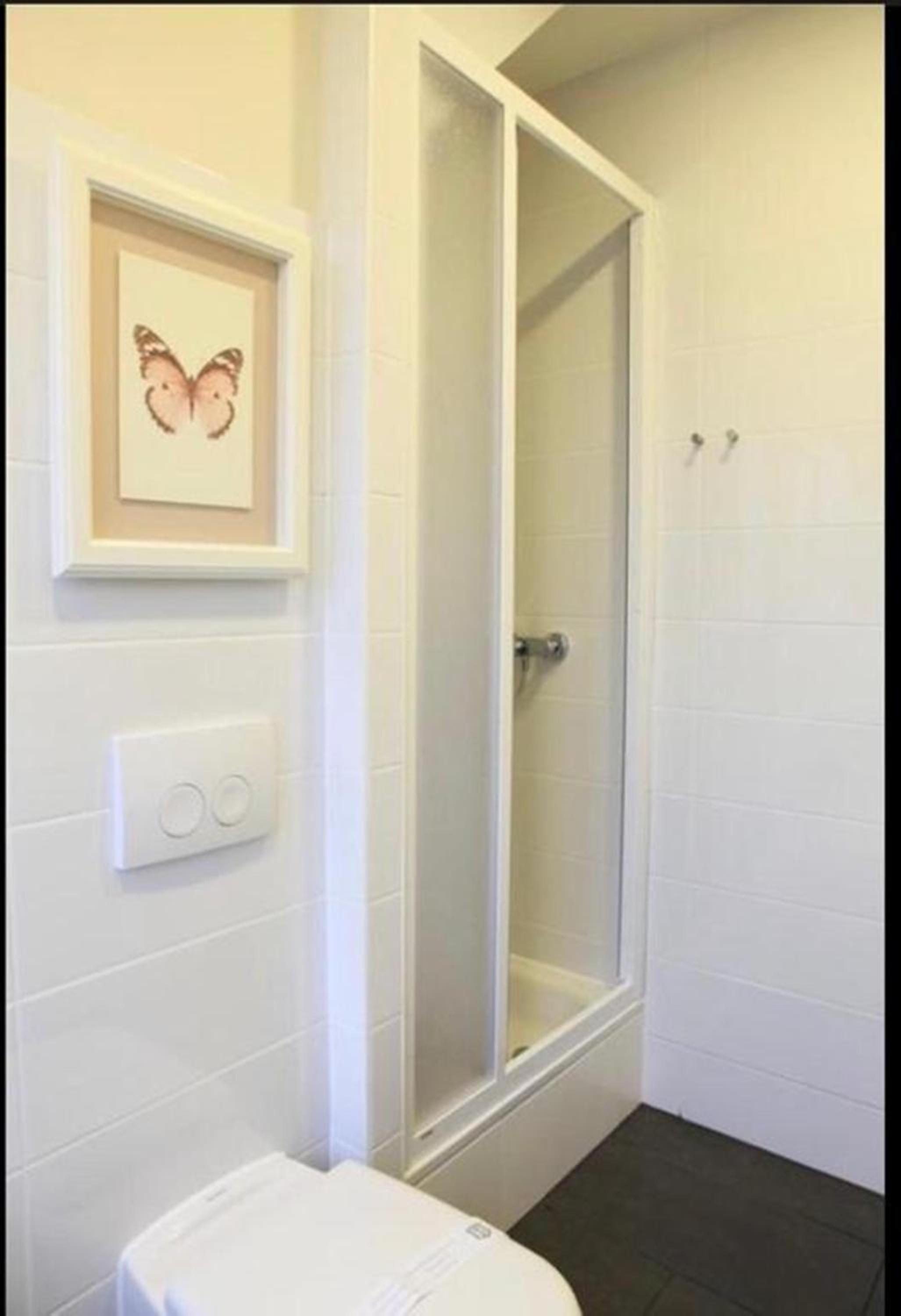 Quadruple Room With Shared Bathroom