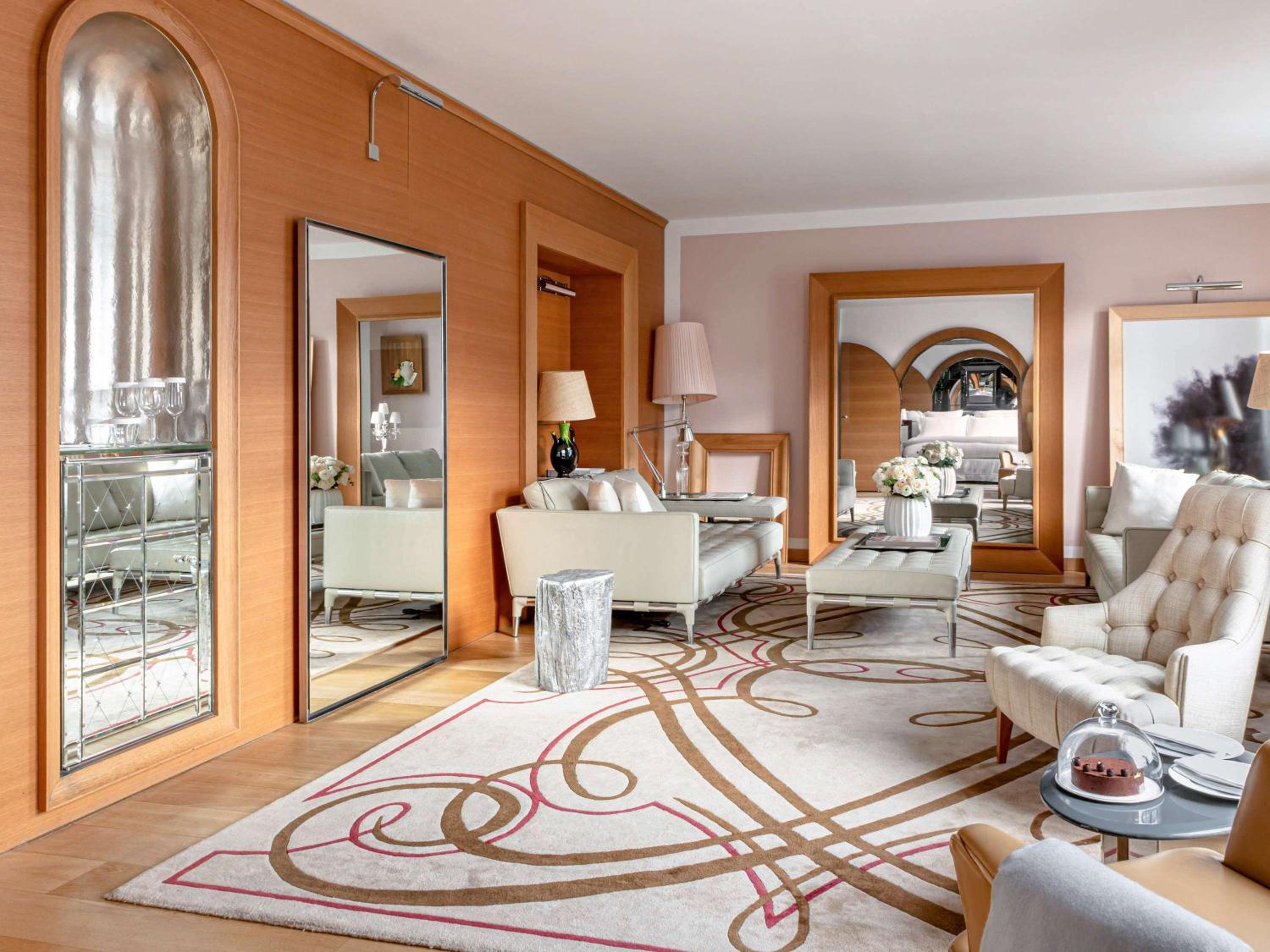 Signature Suite photo 1