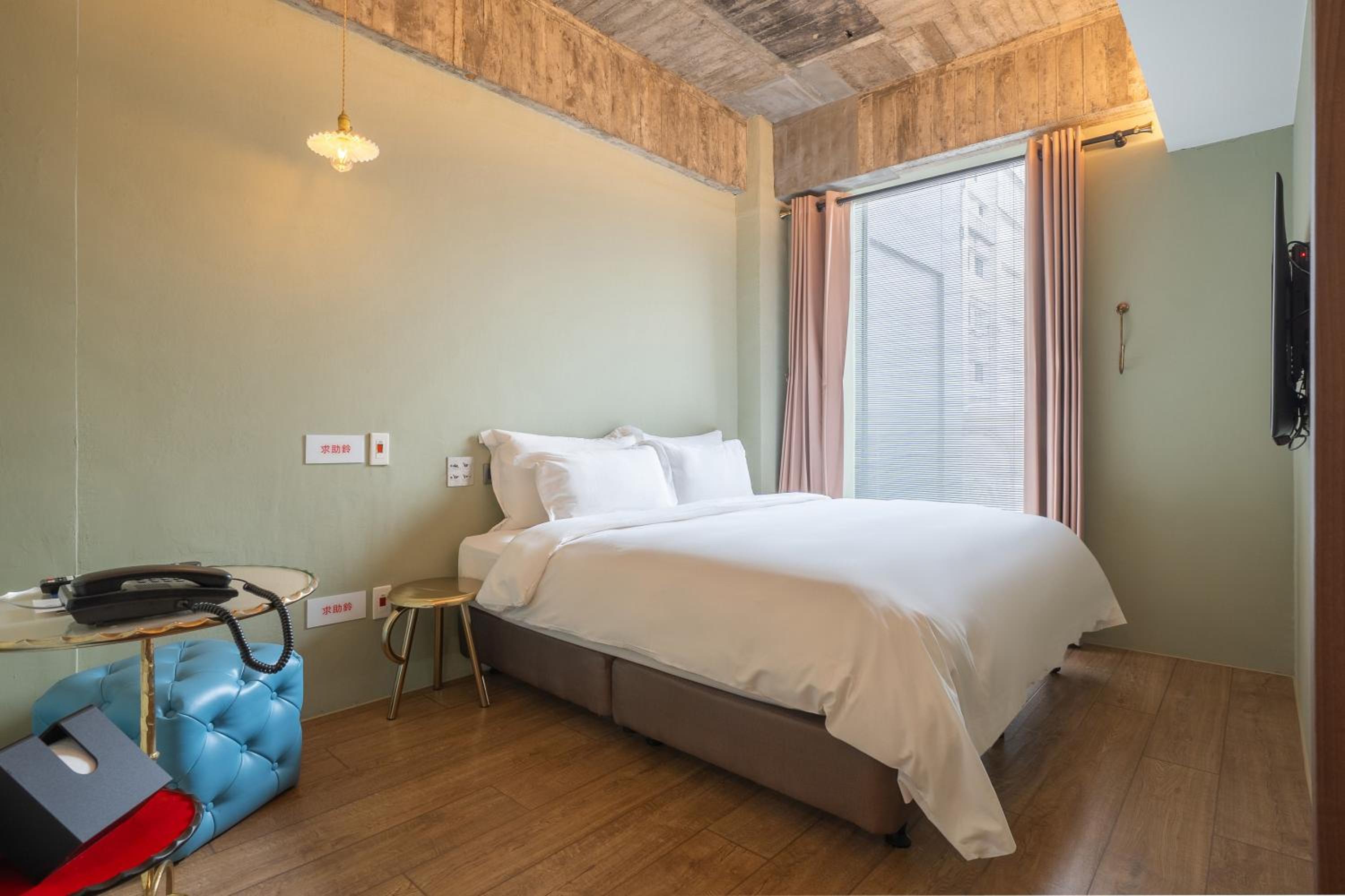 Double Room - Disability Access photo 2