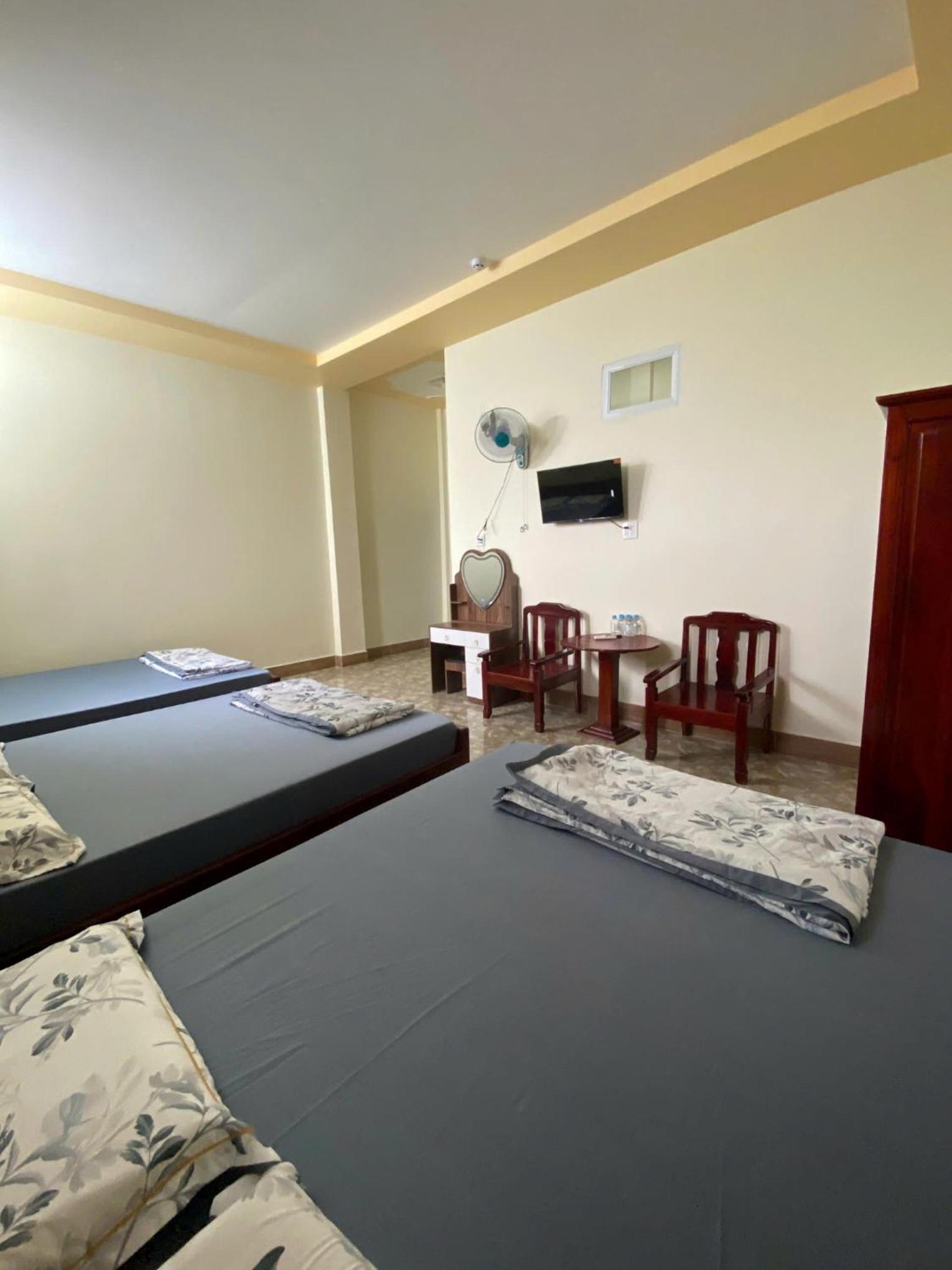 Deluxe Family Room photo 3