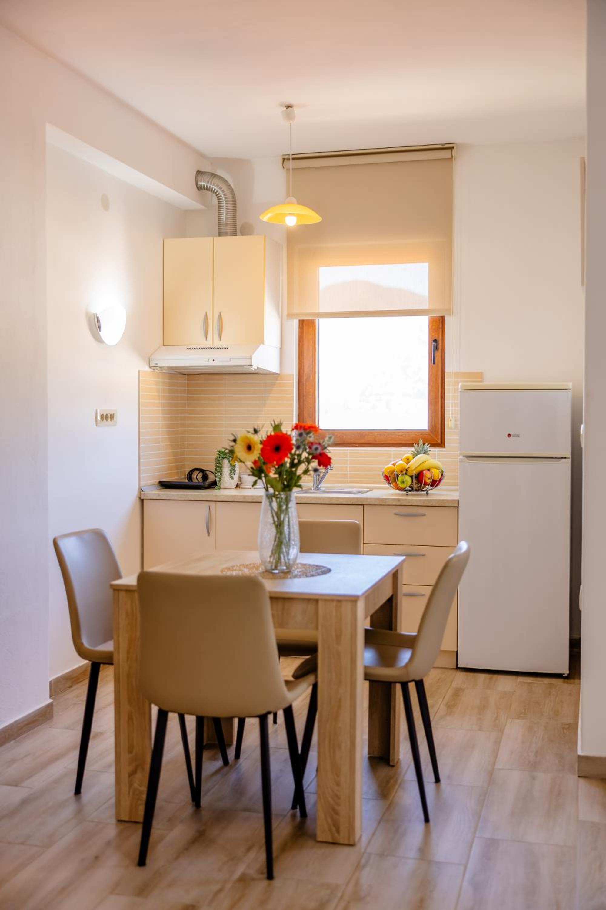  One-Bedroom Apartment with Balcony - Photo 31
