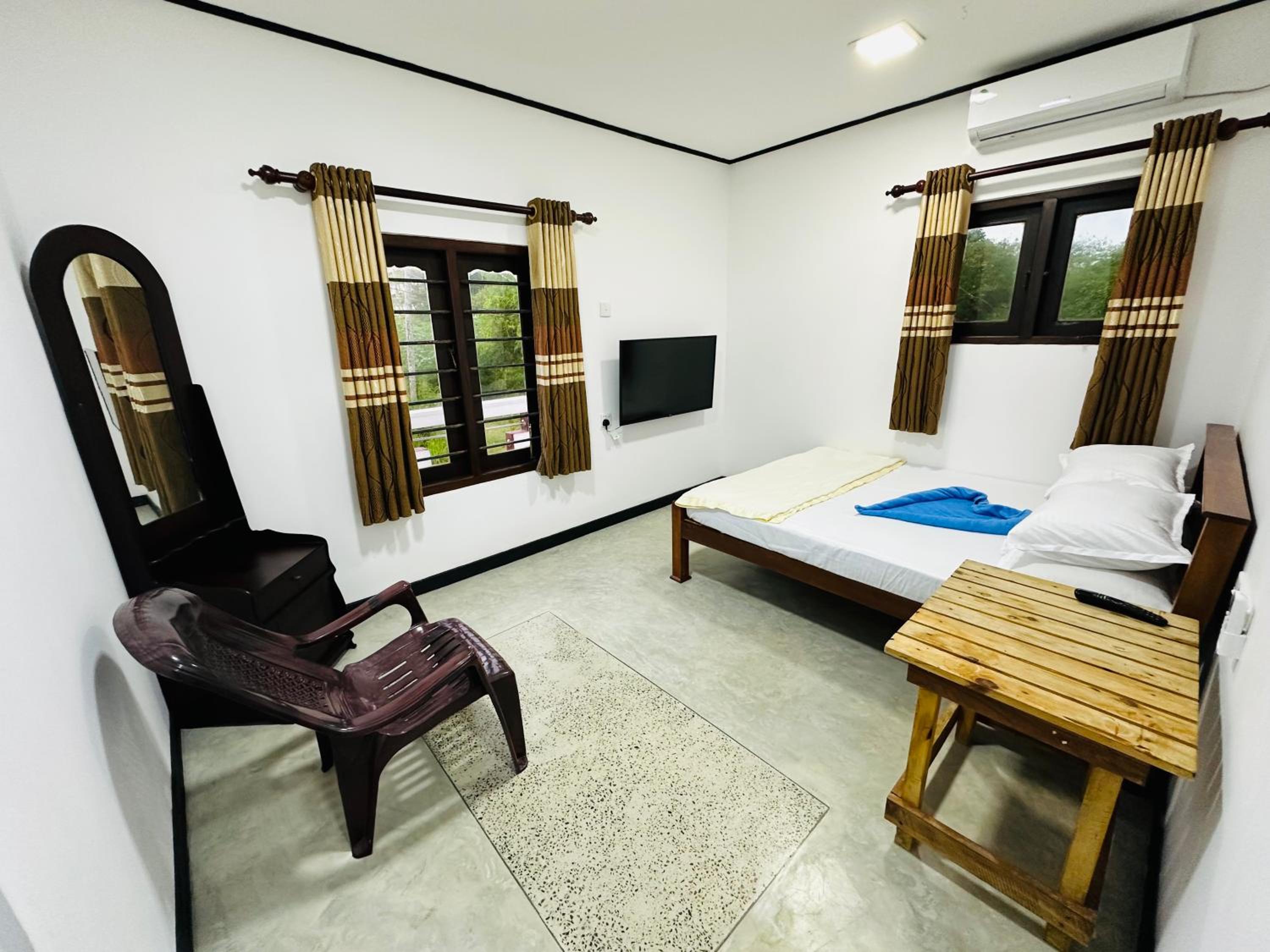 Double Room with Private Bathroom photo 1