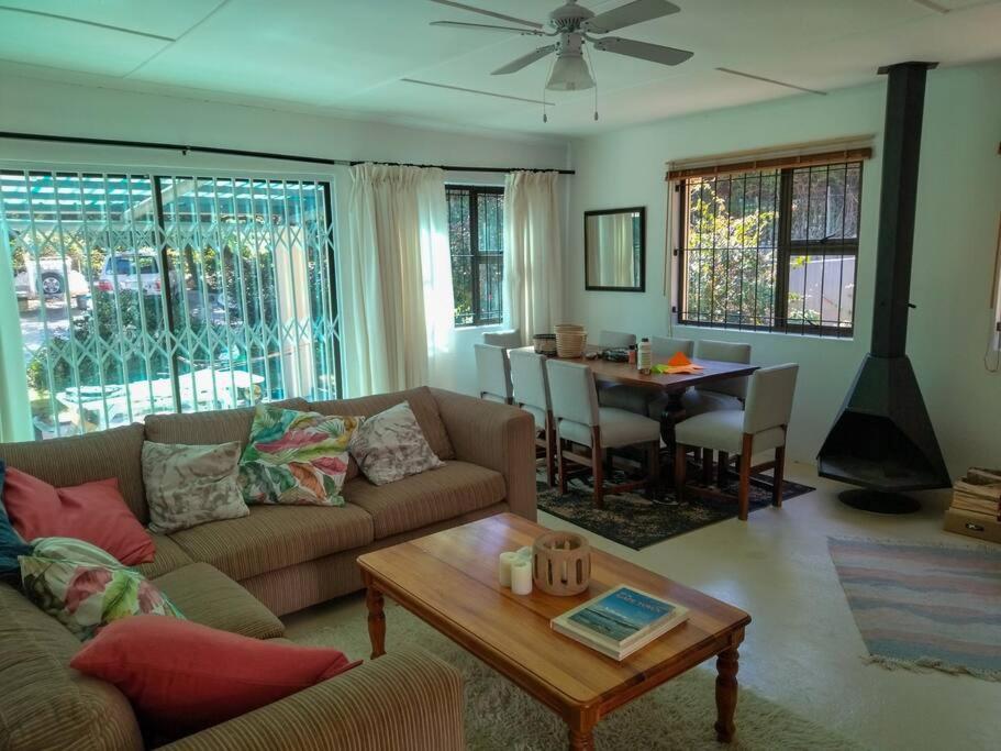 Three-Bedroom Vacation Home  photo 3