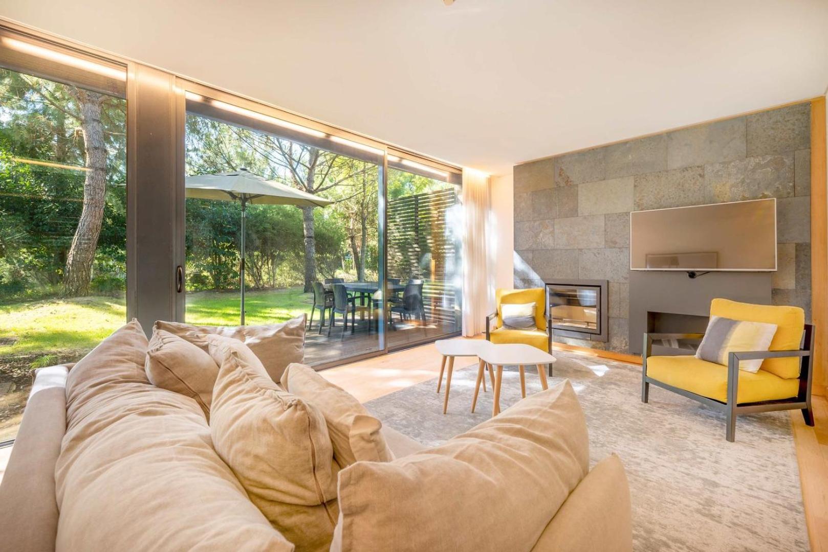 Three-Bedroom House photo 1