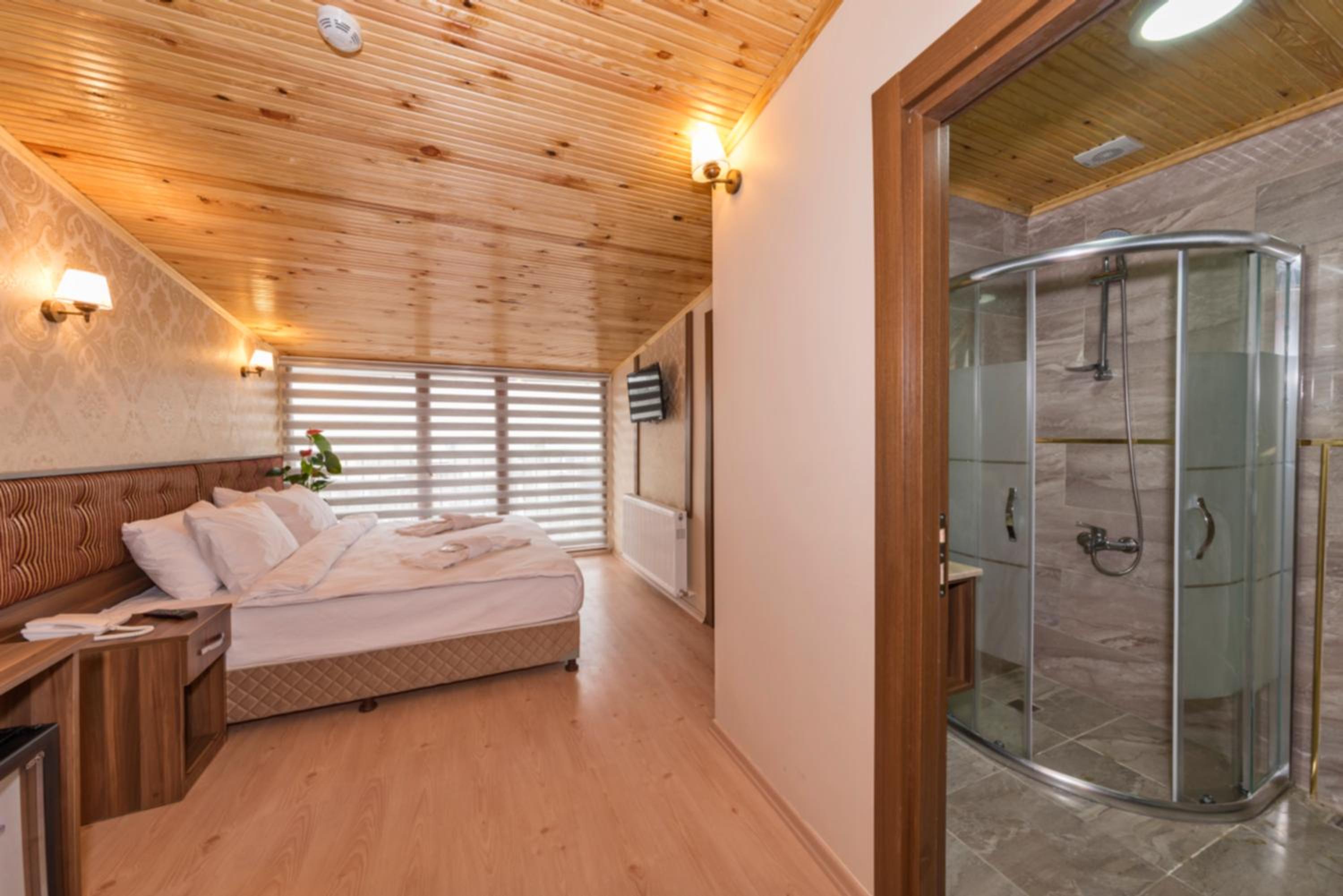 Deluxe Triple Room with Sea View photo 1