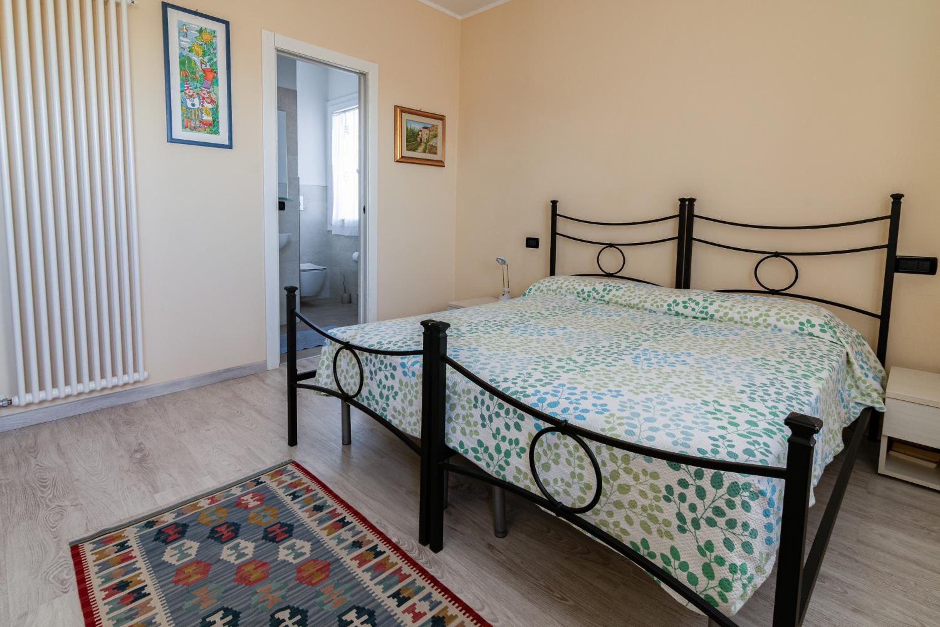 Double or Twin Room - Photo 2