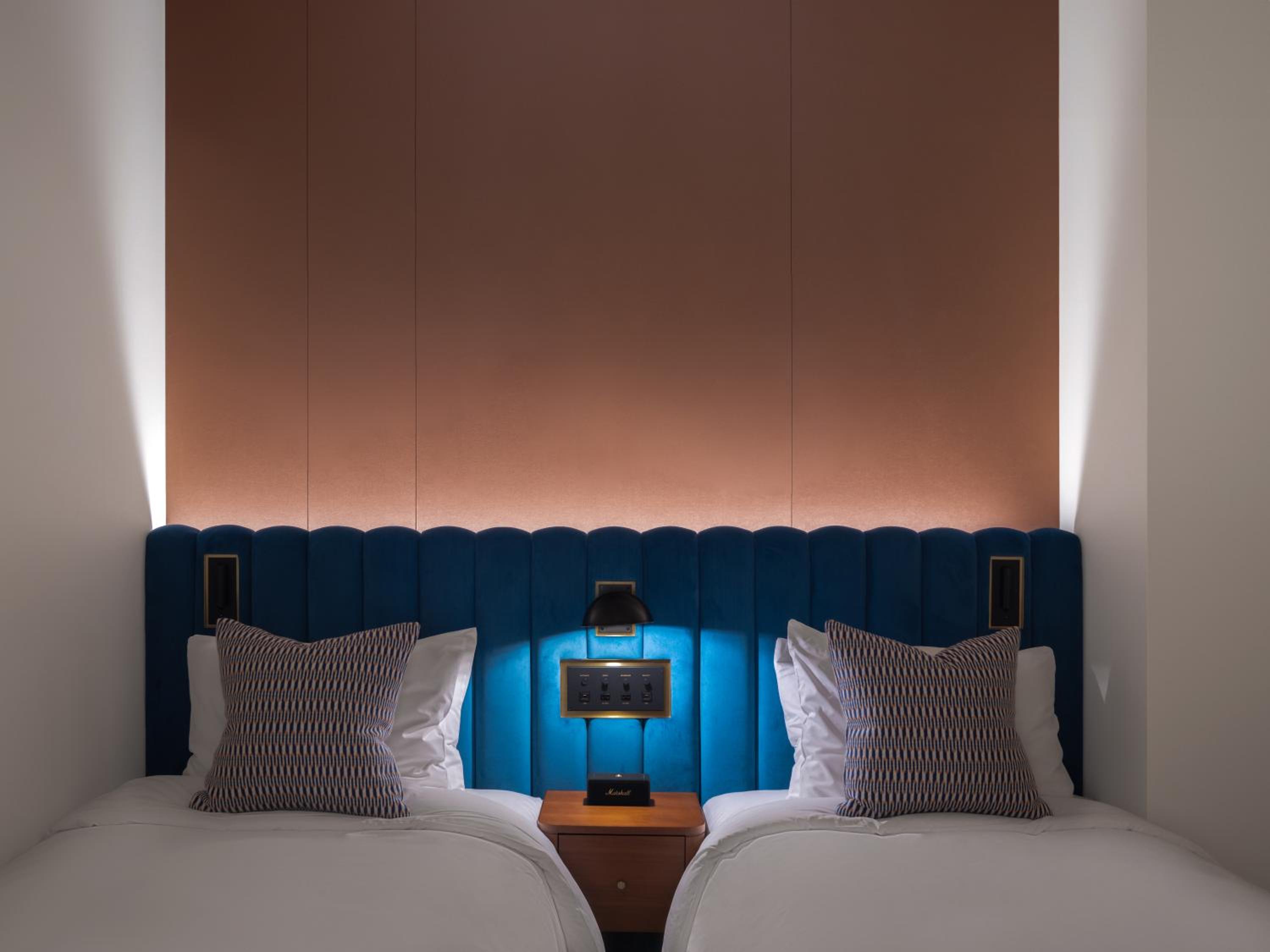 Grand Superior Twin Room - Non-Smoking - Photo 4