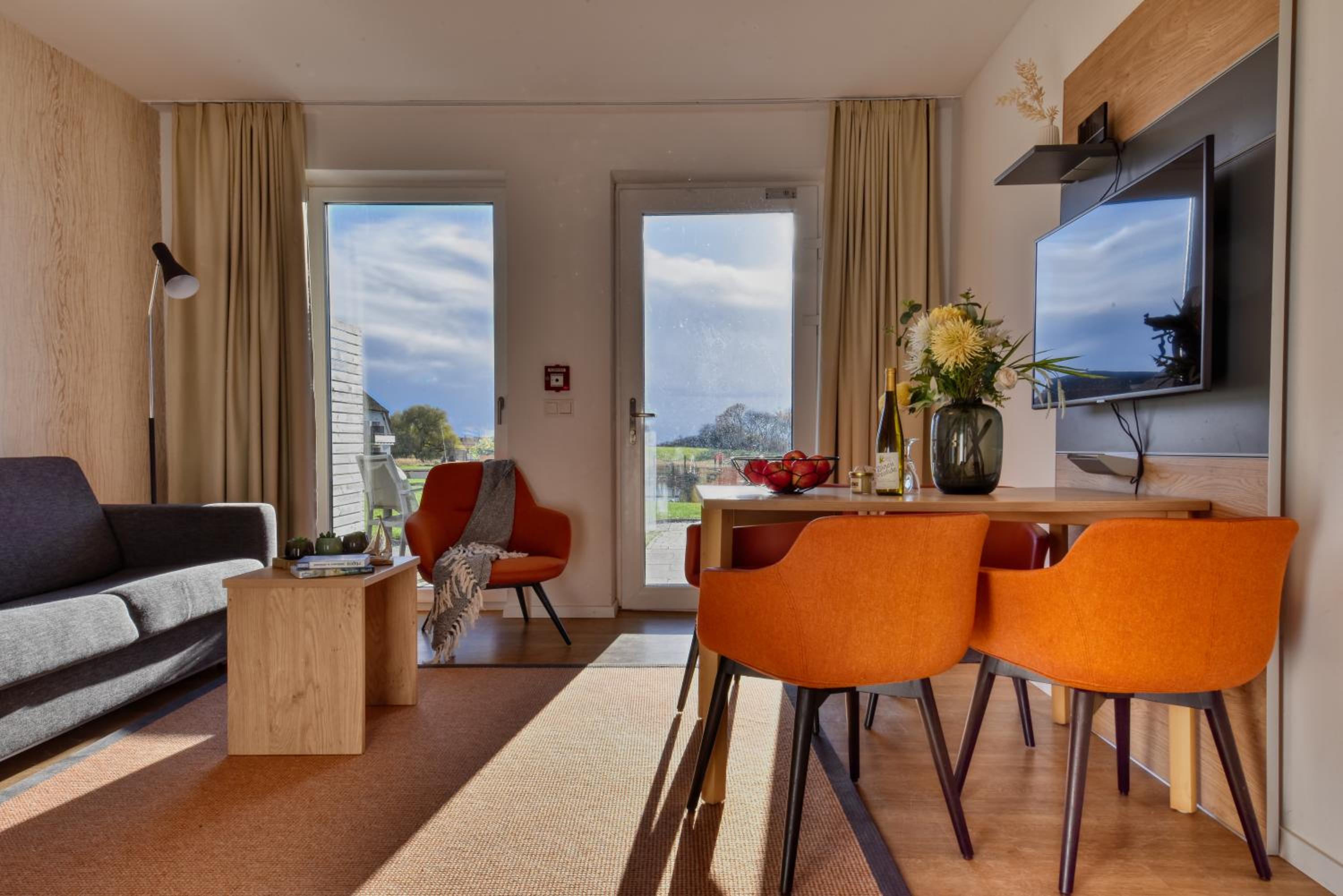 Apartment with Terrace photo 2