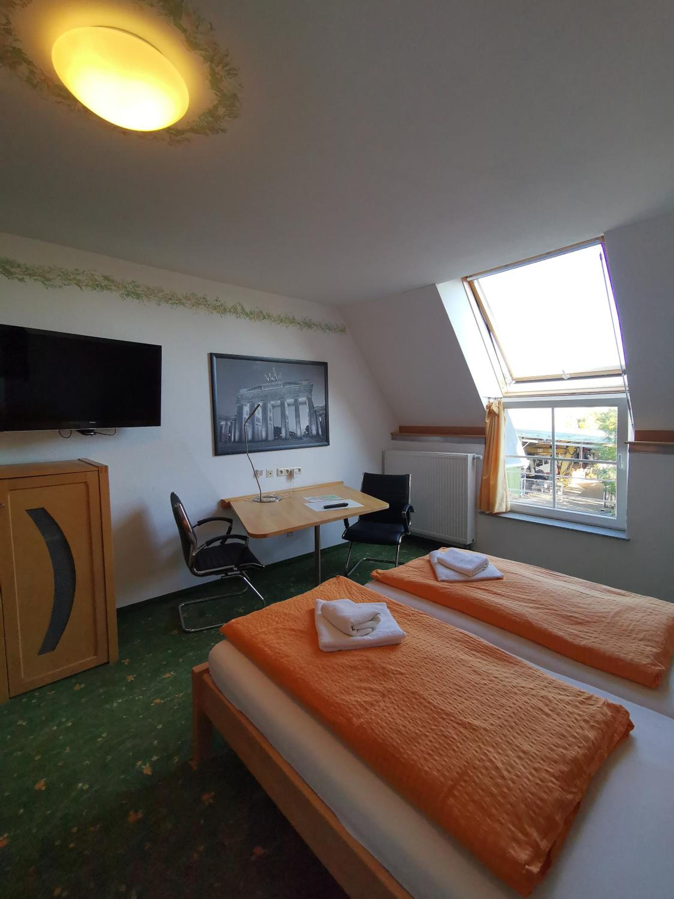 Double Room - Photo 1