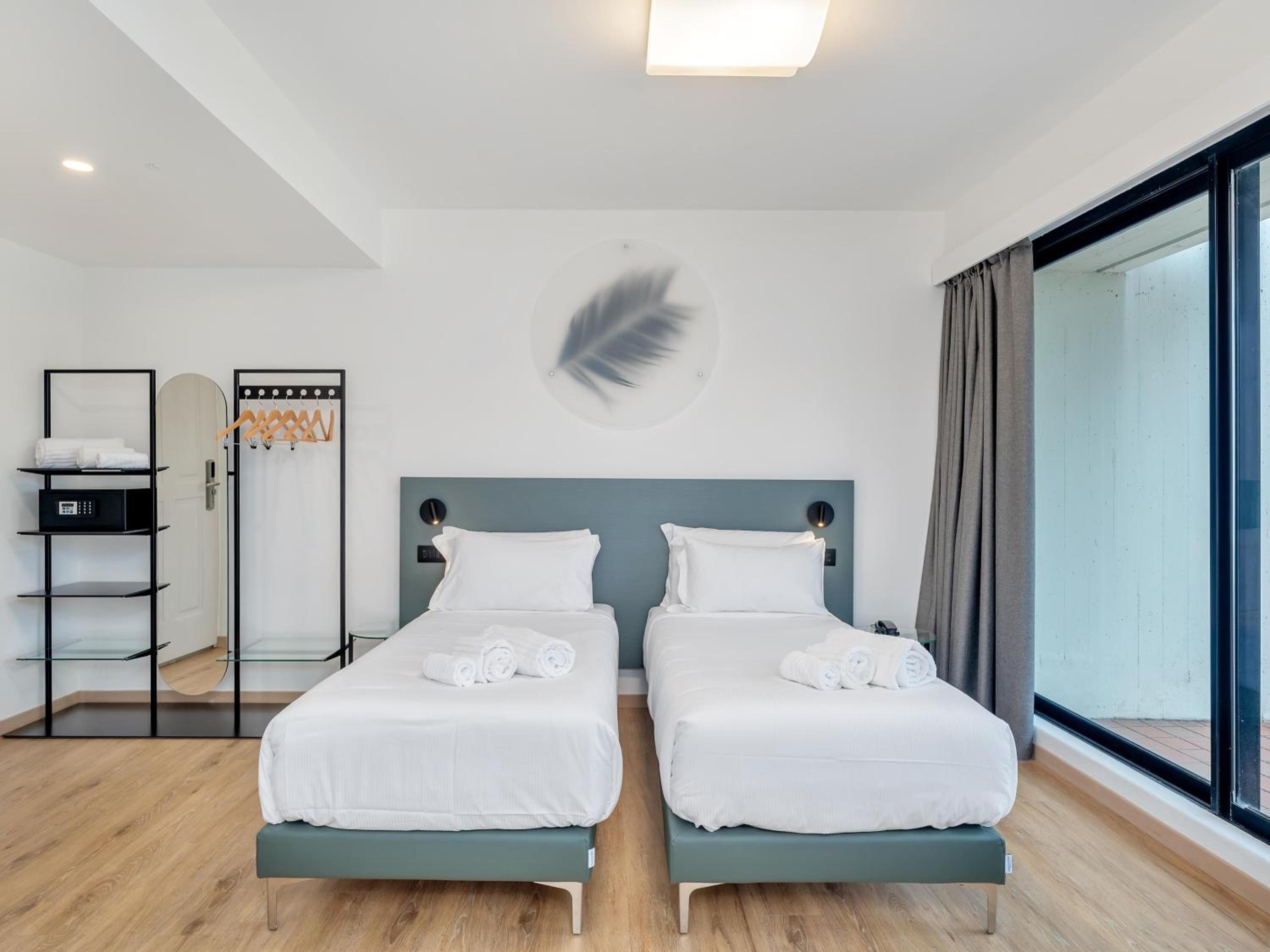 Quadruple Room - Photo 2