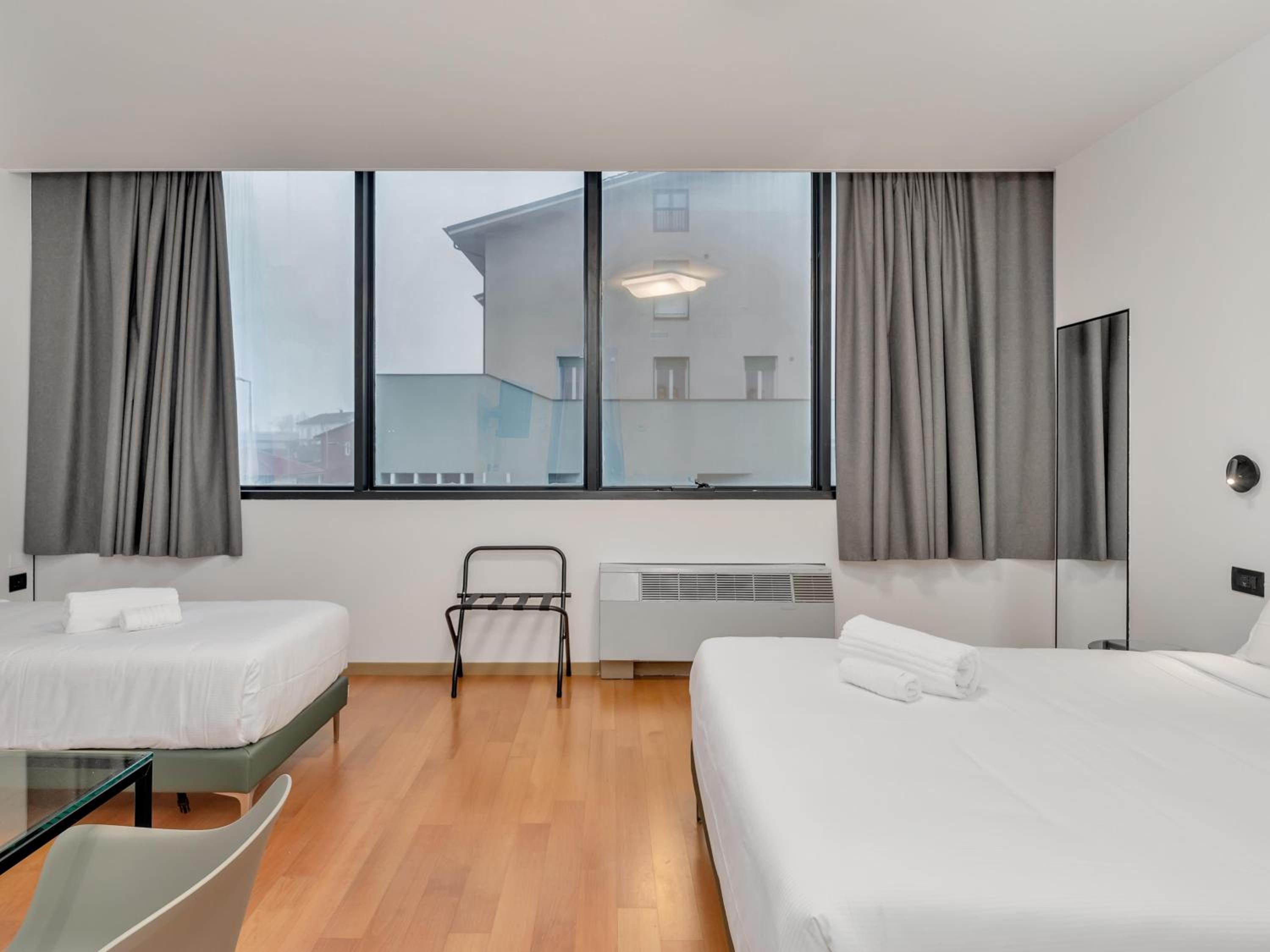 Superior Triple Room - Photo 1