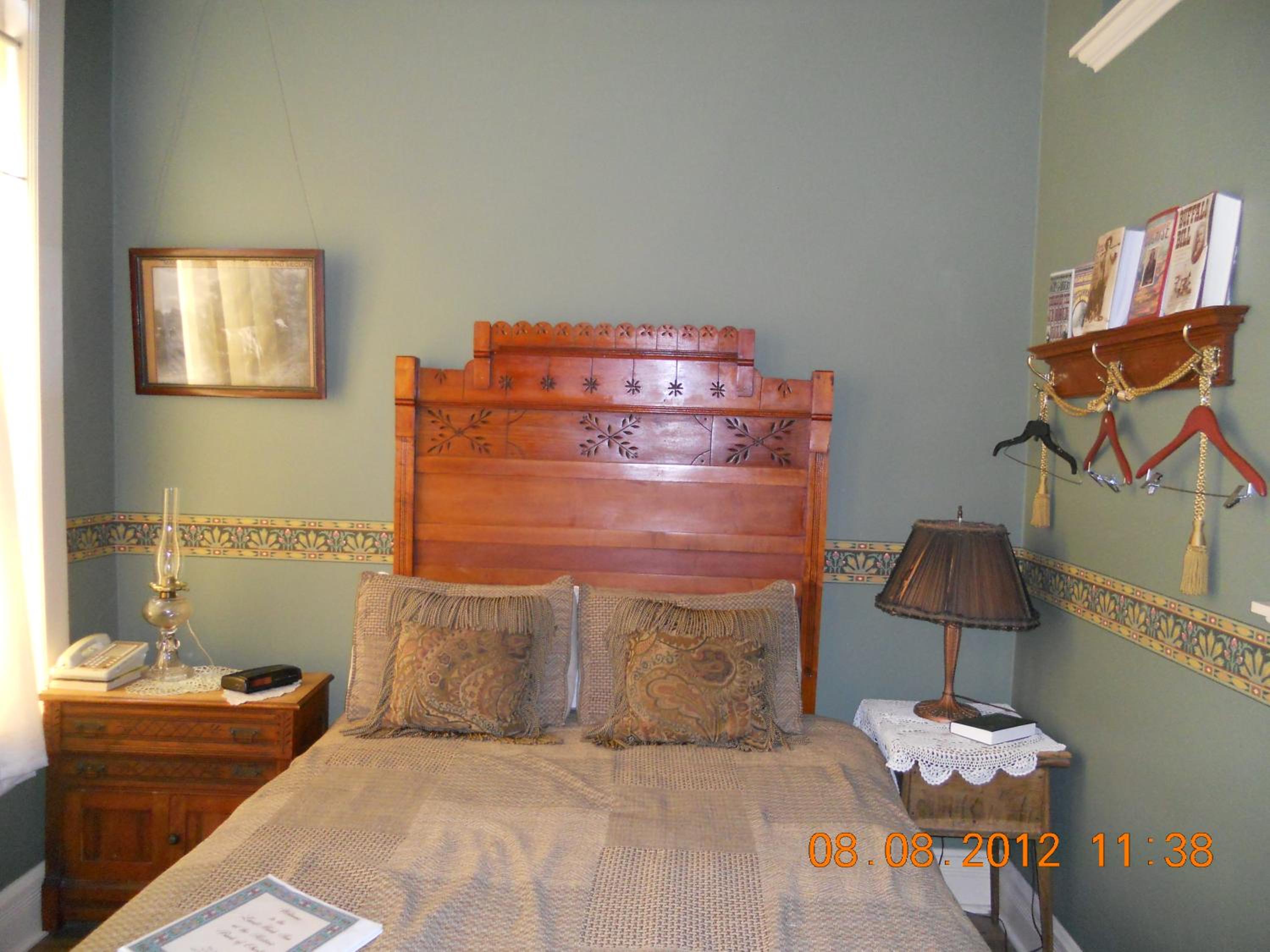 Deluxe Double or Twin Room photo 3